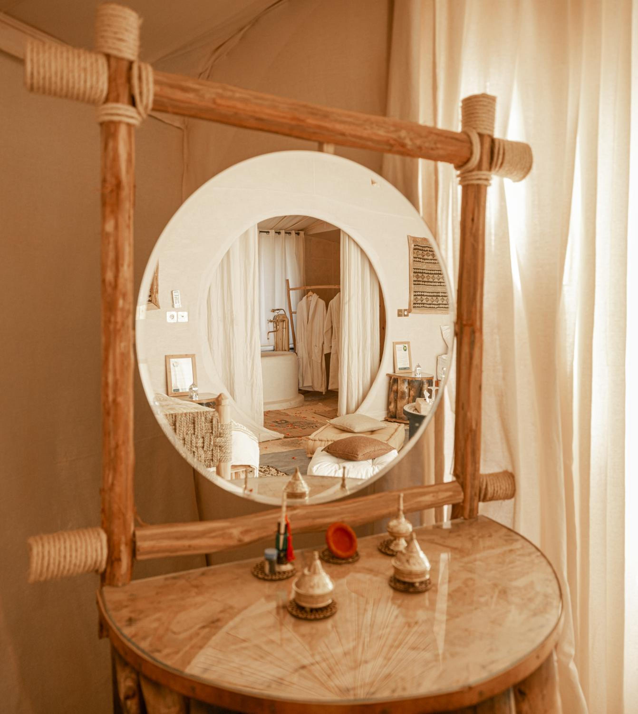 Superior Bungalow - Photo 7