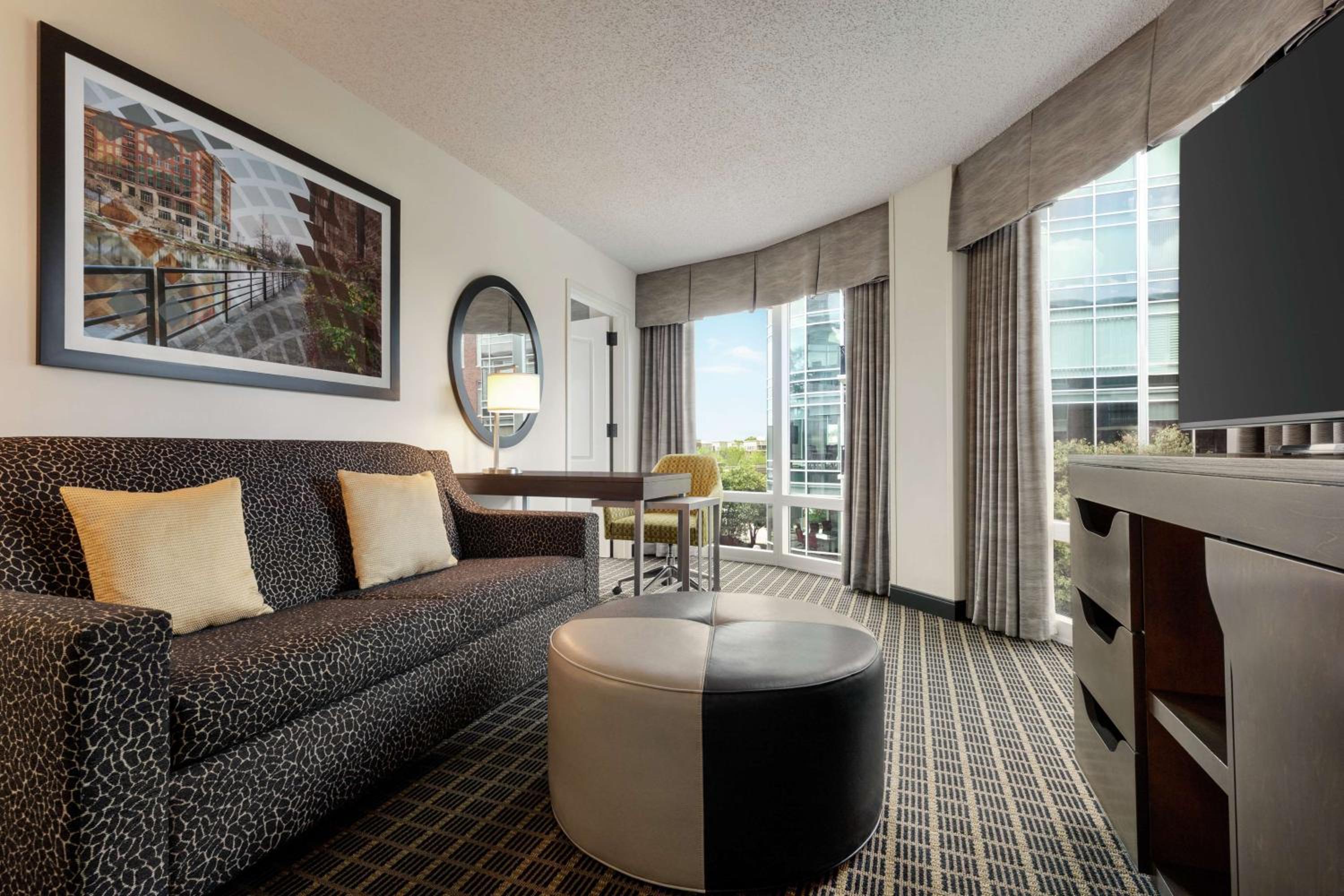 King Circular Suite - Photo 6