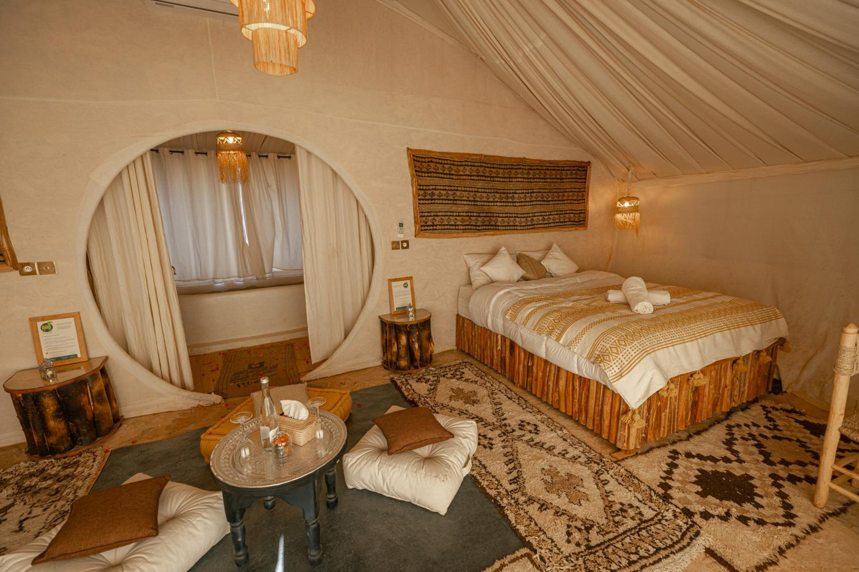Superior Bungalow - Photo 9