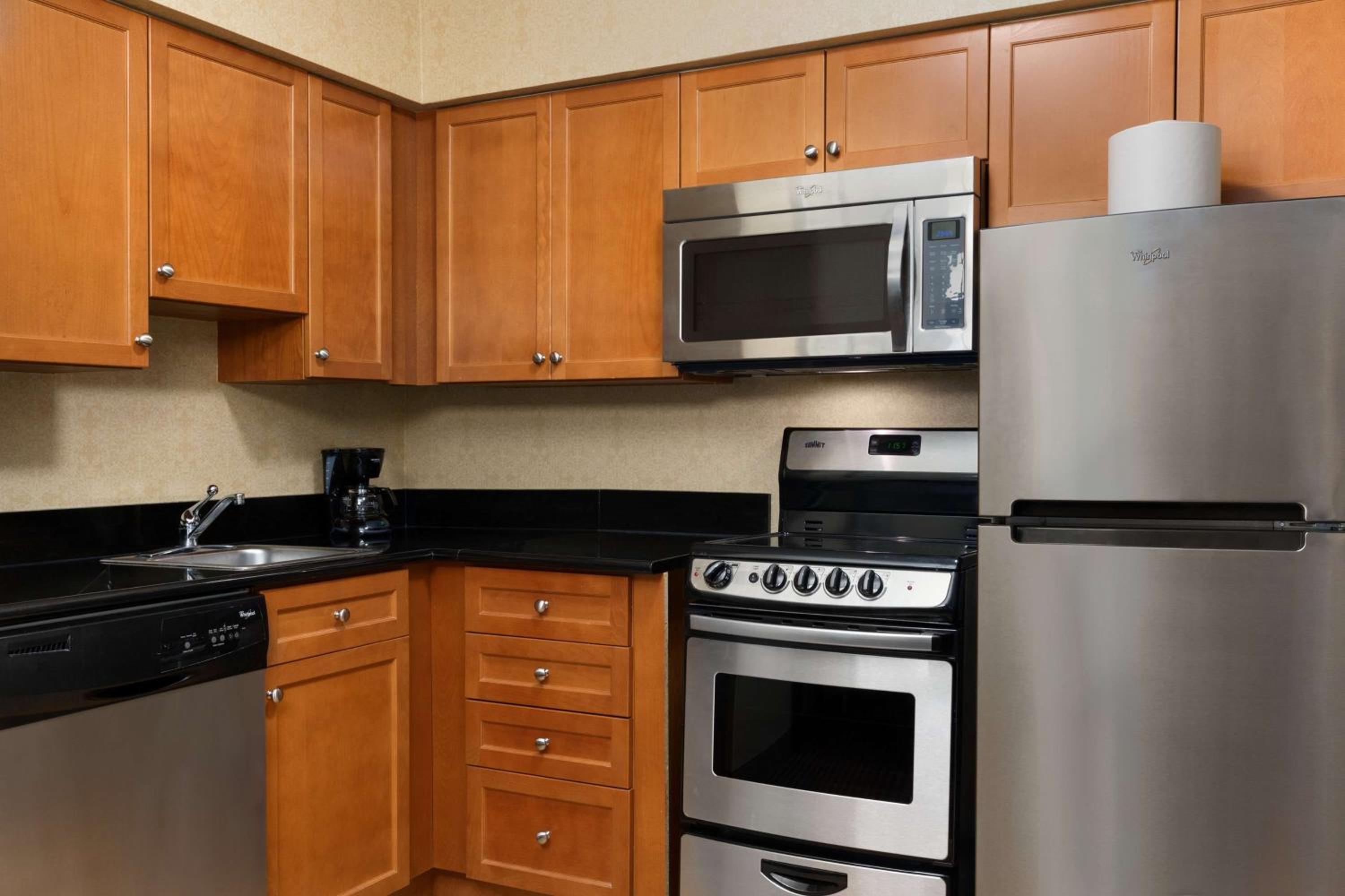 Two-Bedroom Suite - Non-Smoking - Photo 5