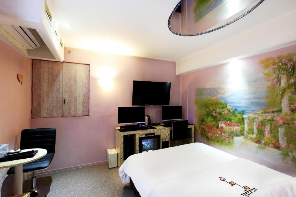 Standard Double Room - Photo 3
