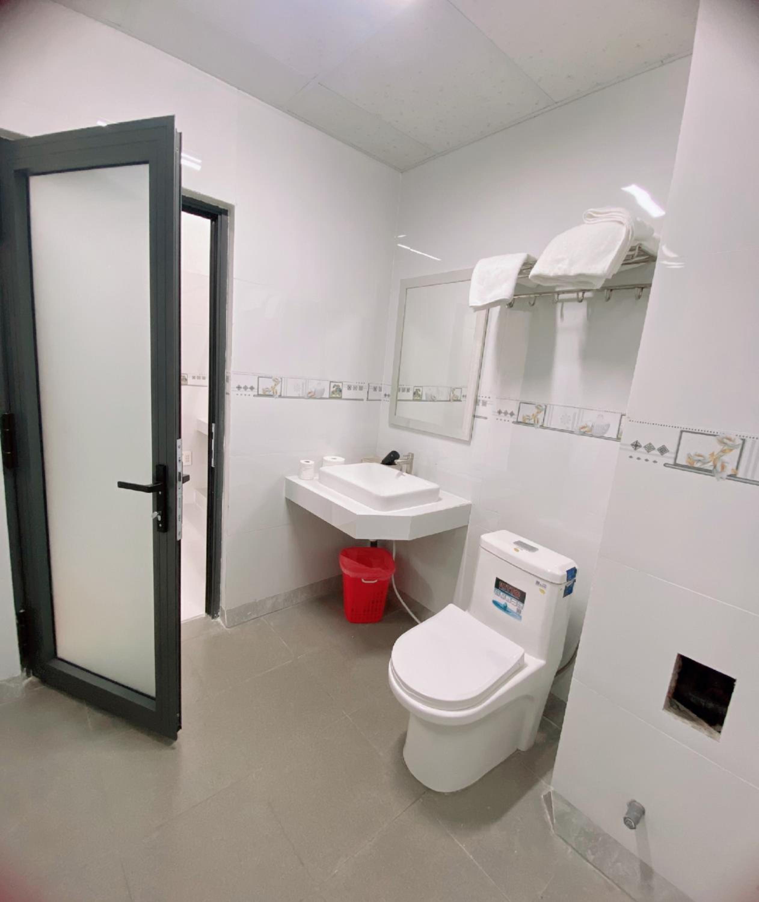 Large Double Room photo 3