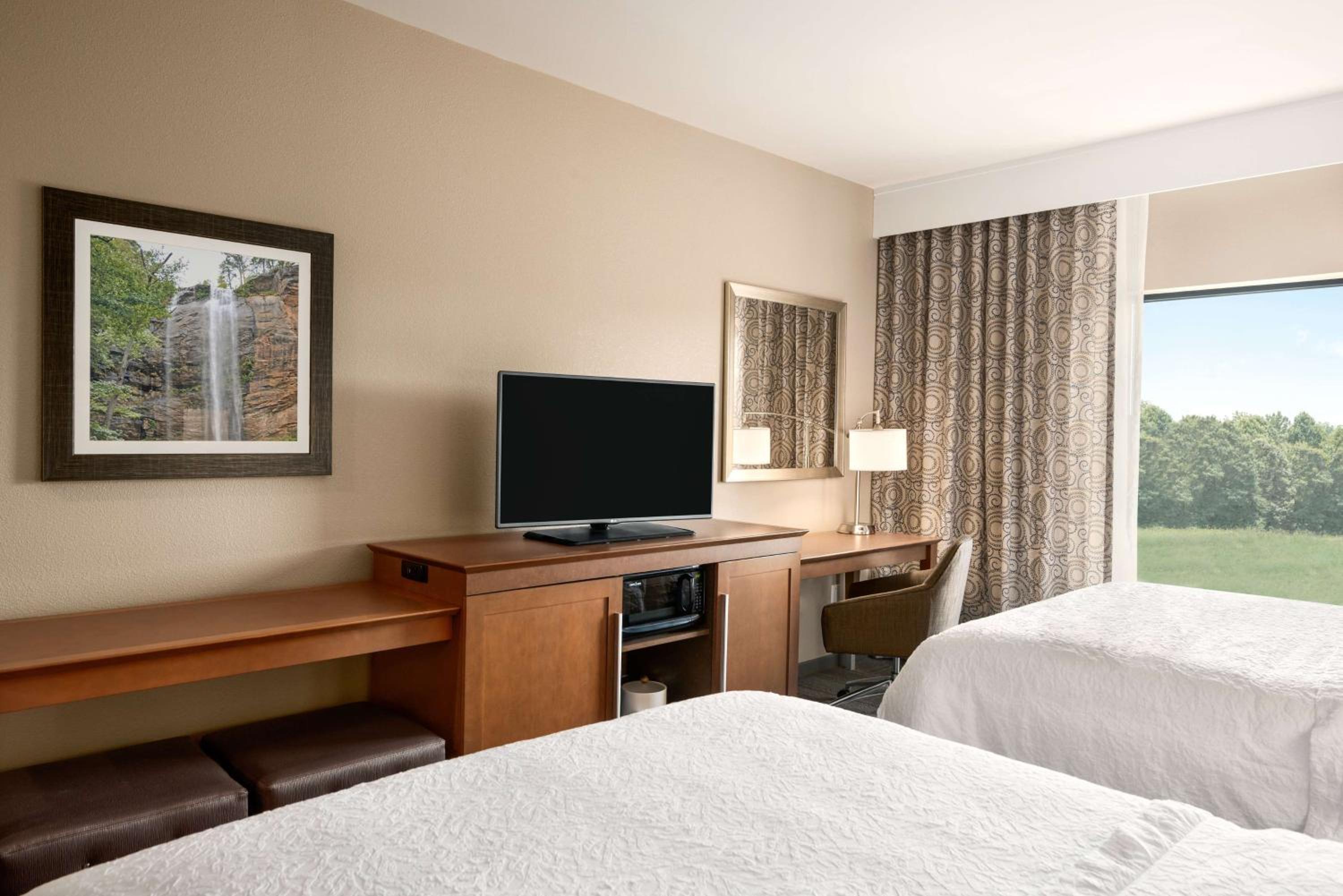 Queen Room with Two Queen Beds