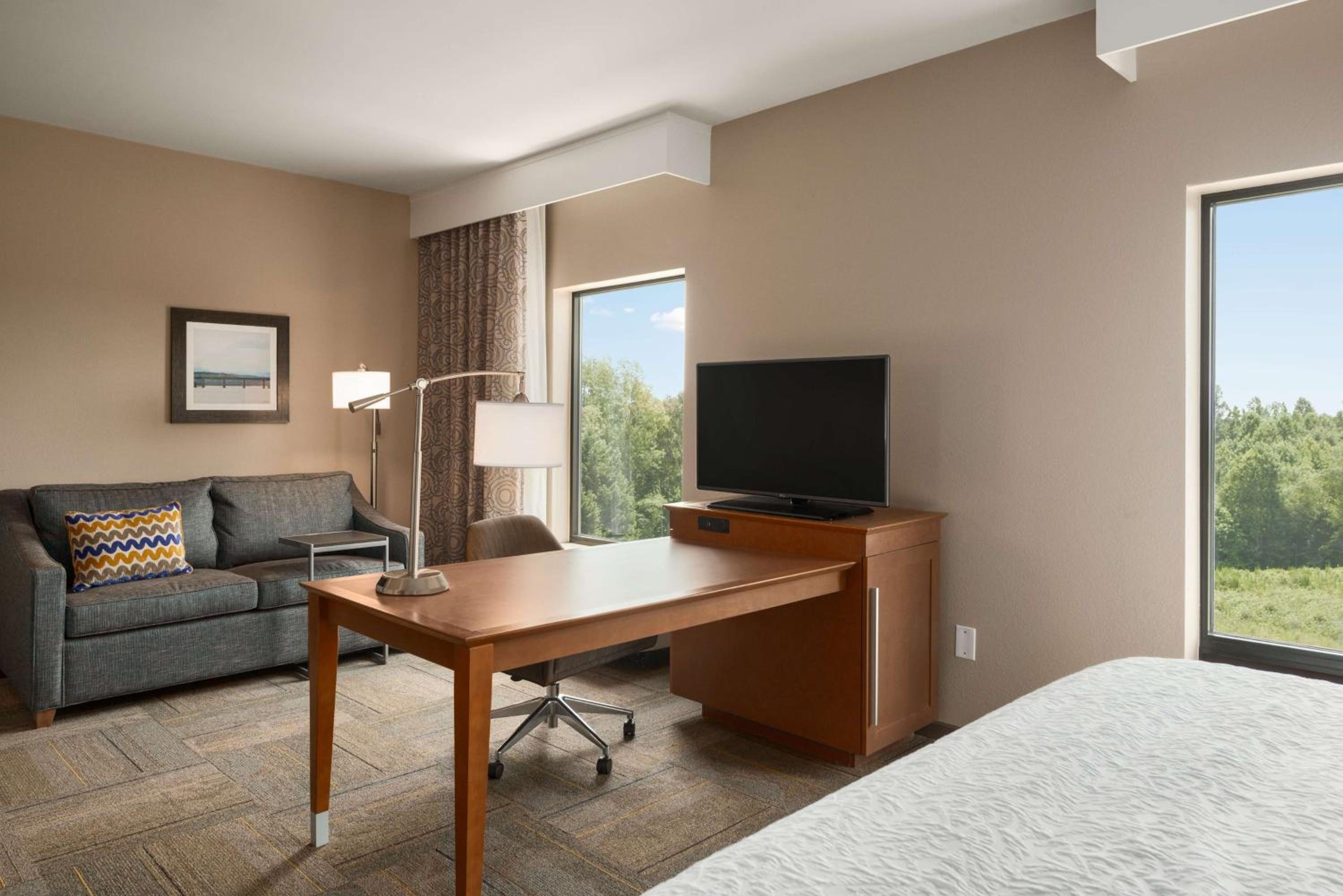 King Studio Suite