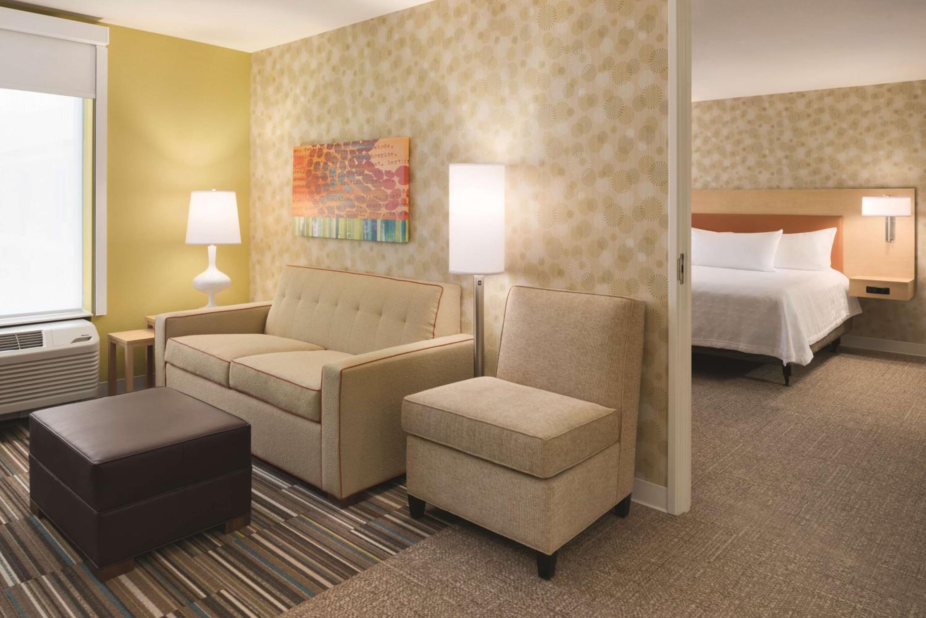 King Studio Suite - Hearing Access/Non-Smoking