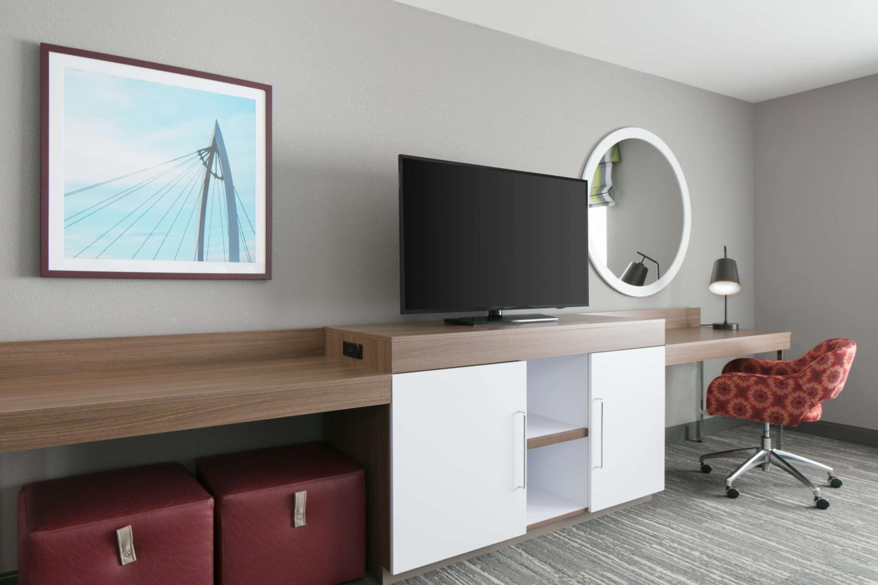Queen Room with Two Queen Beds - Mobility Access/Non-Smoking