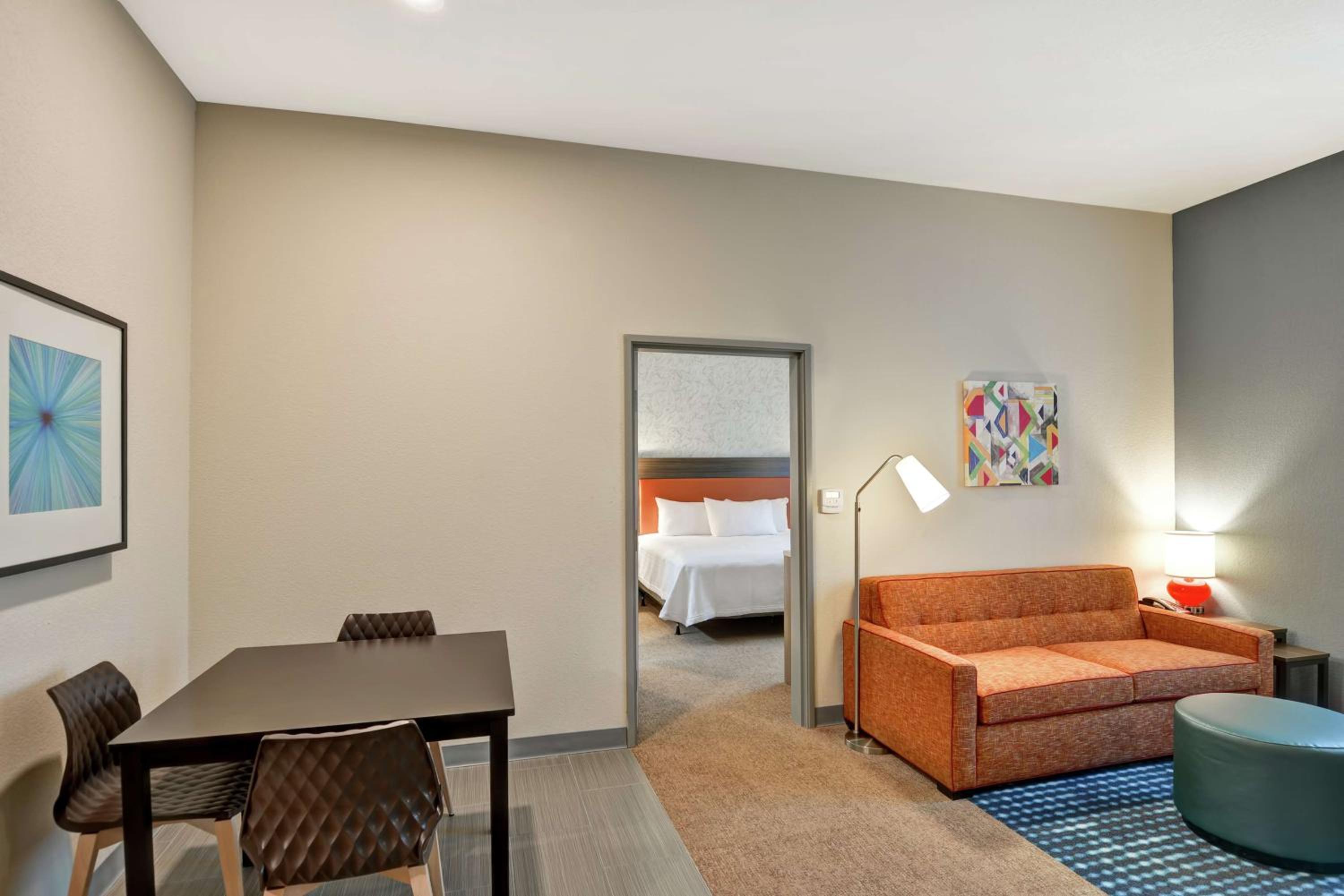 King Suite - Mobility Access/Non-Smoking photo 1