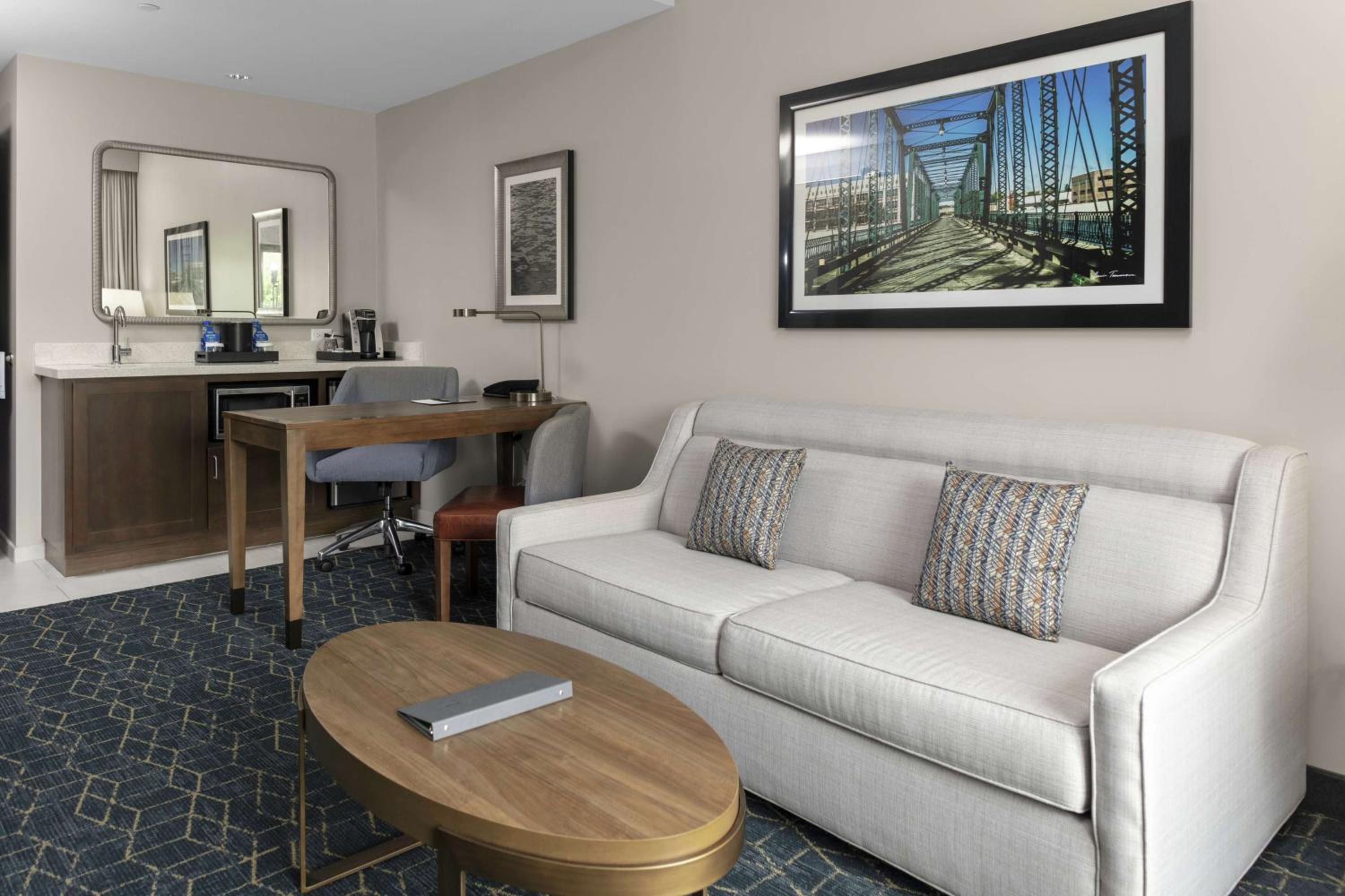 King Studio Suite - Photo 1