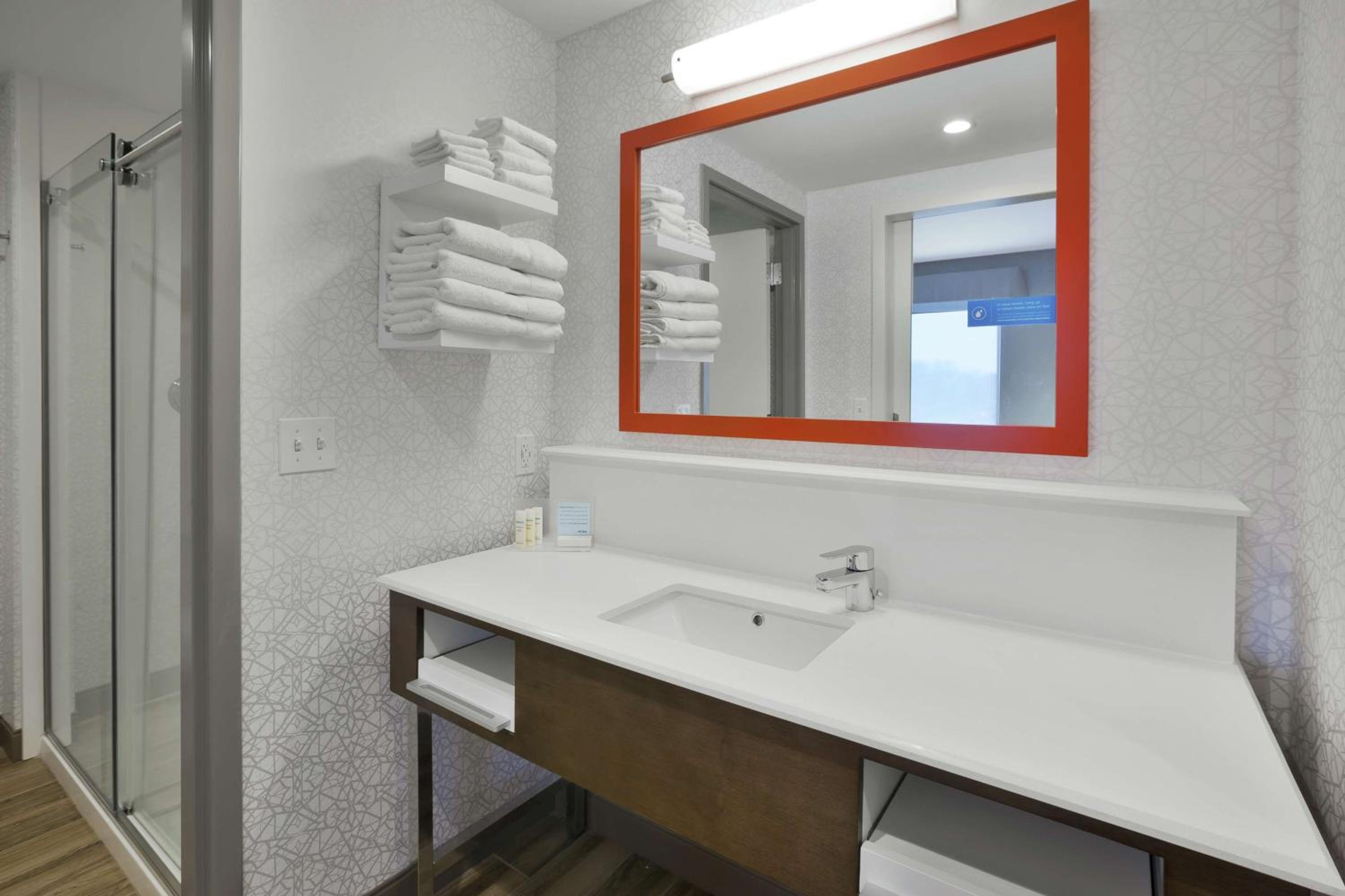 King Studio Suite - Non Smoking - Photo 3