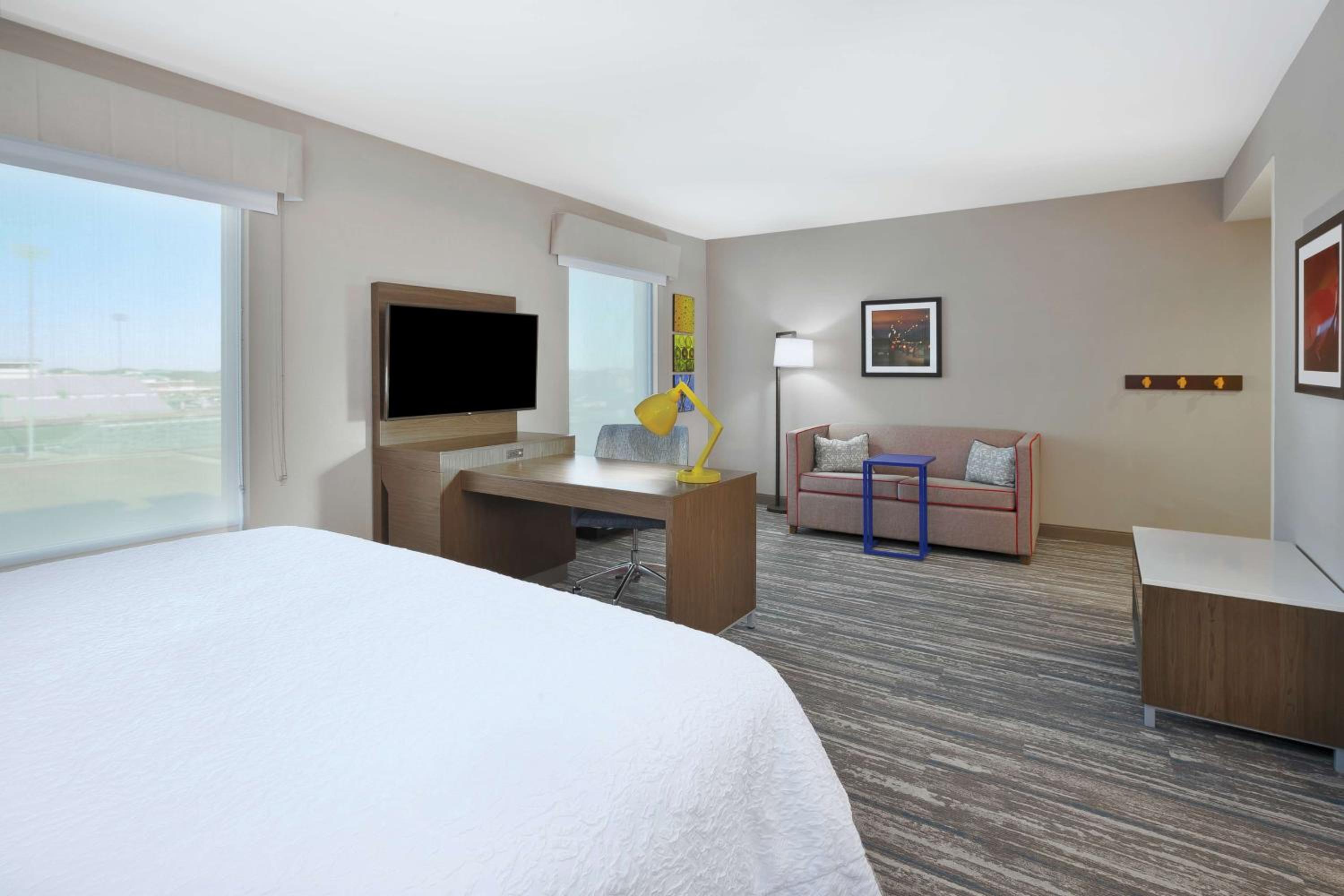 King Studio Suite - Non Smoking - Photo 1