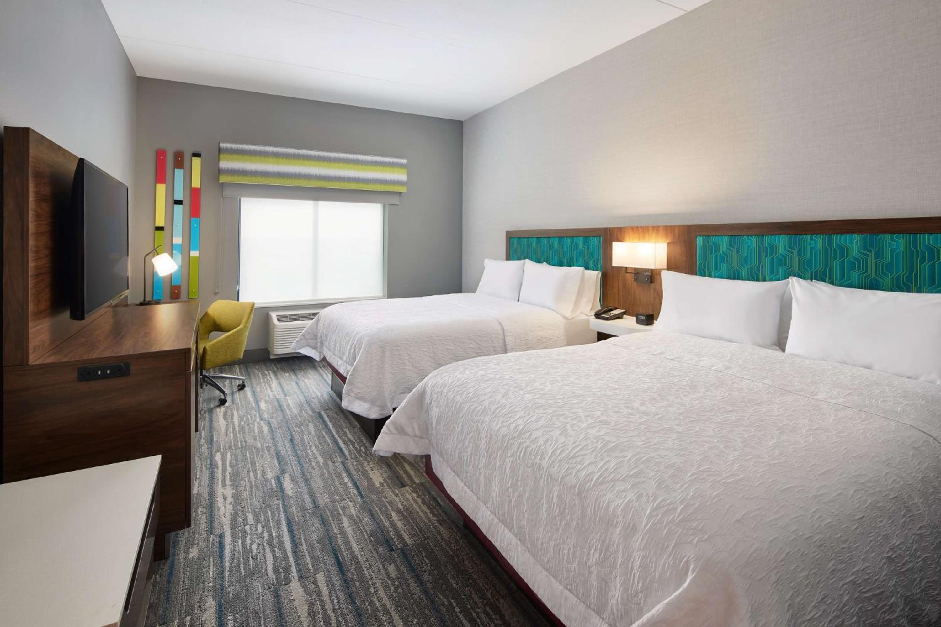 Queen Room with Two Queen Beds - Photo 1
