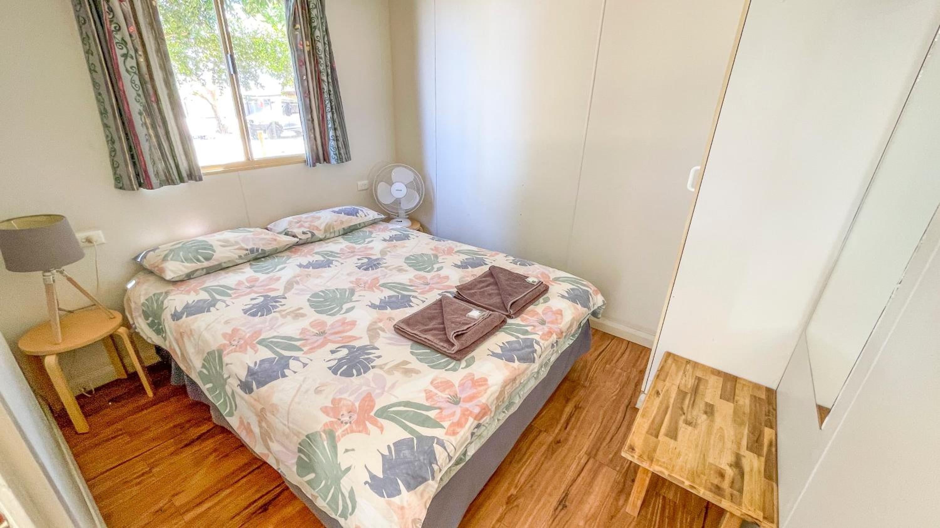 Standard Family Cabin 6 Berth (Non Ensuite) photo 1