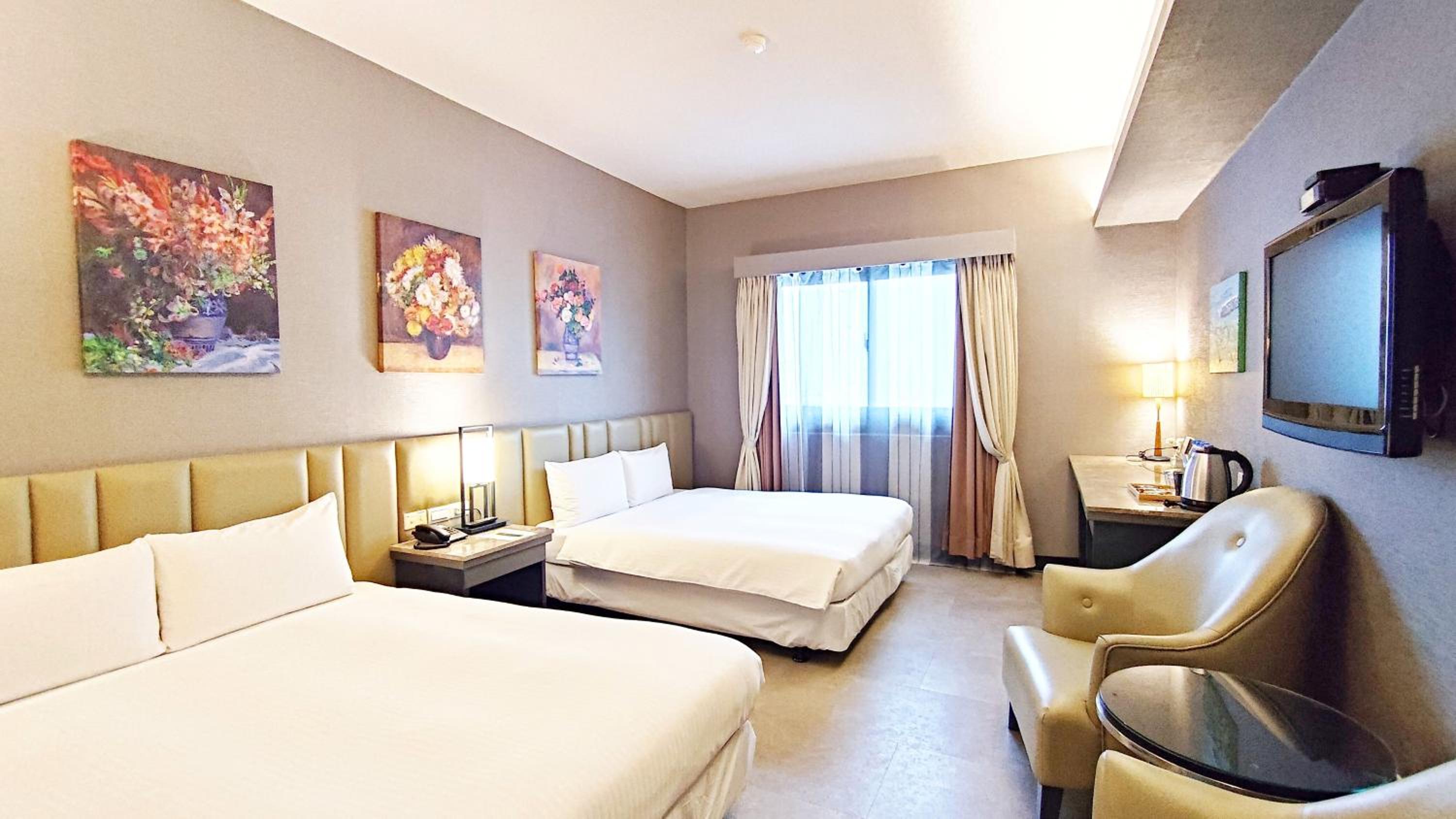 Deluxe Quadruple Room photo 1