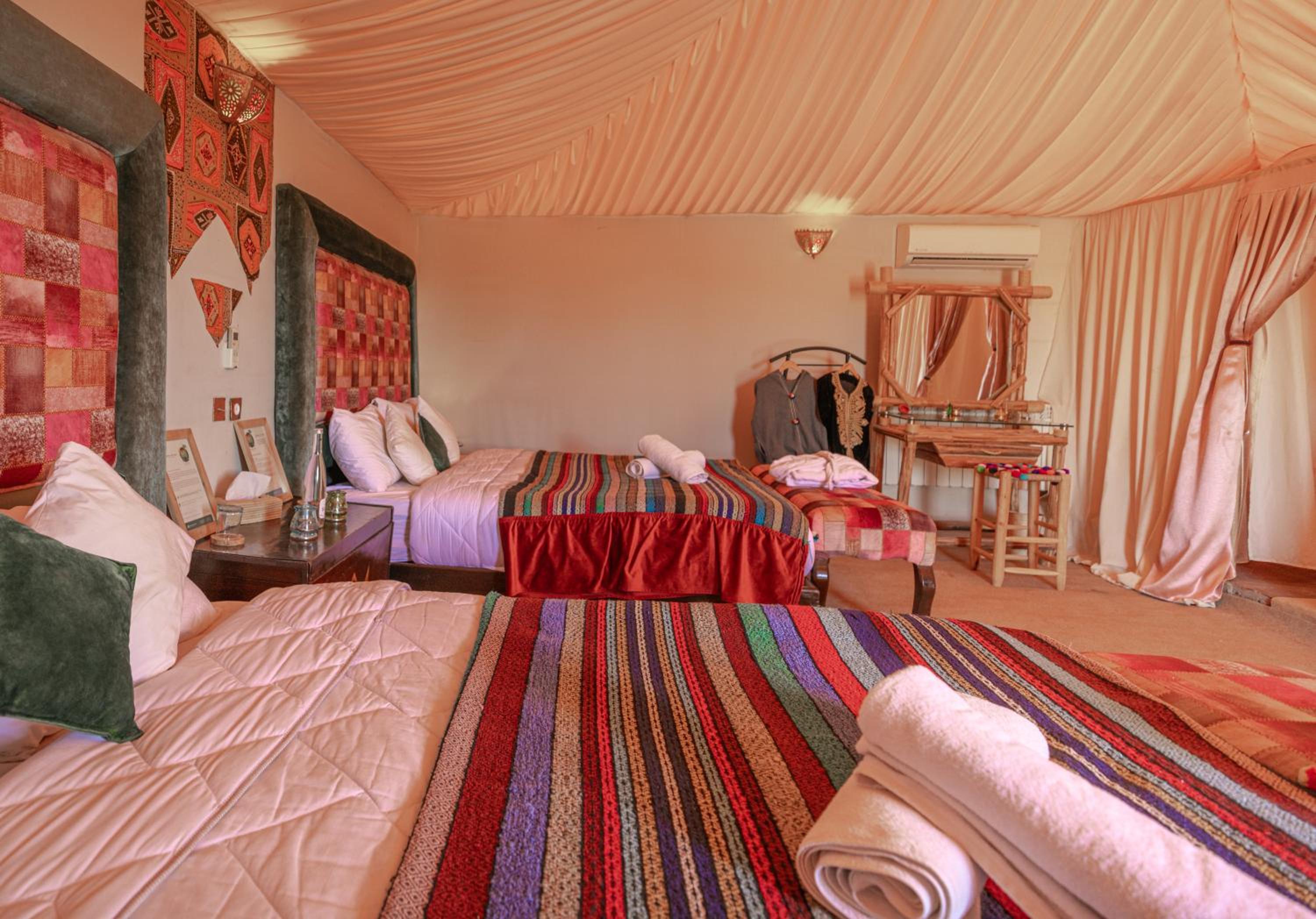 Tent - Photo 11