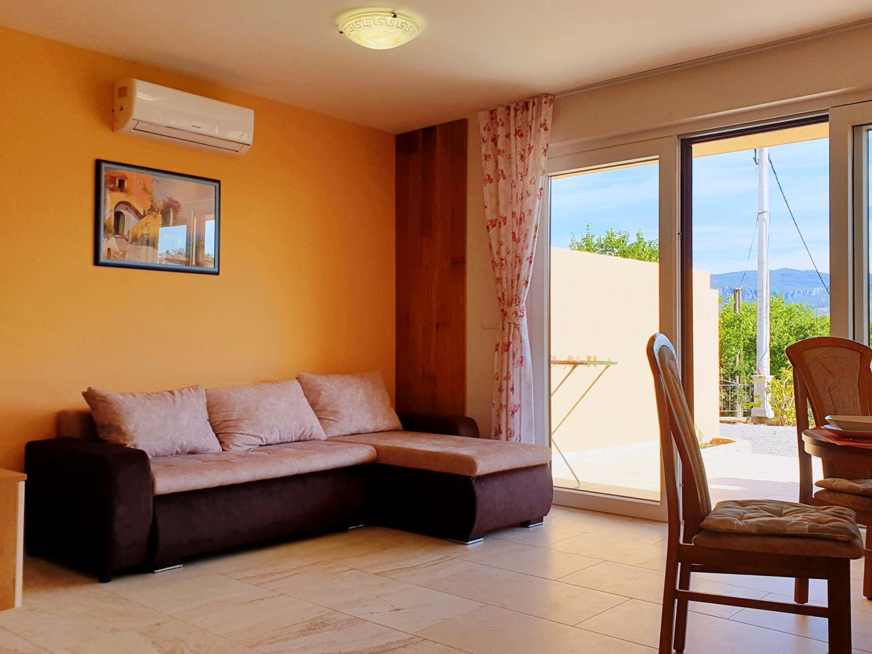 Two-Bedroom Apartment with Terrace and Sea View photo 1