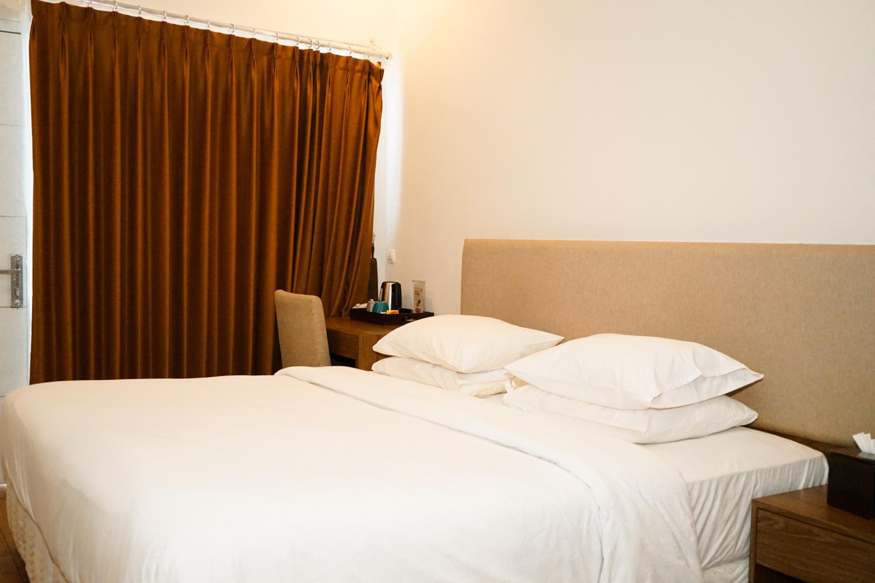 Smart Double or Twin Room - Photo 3