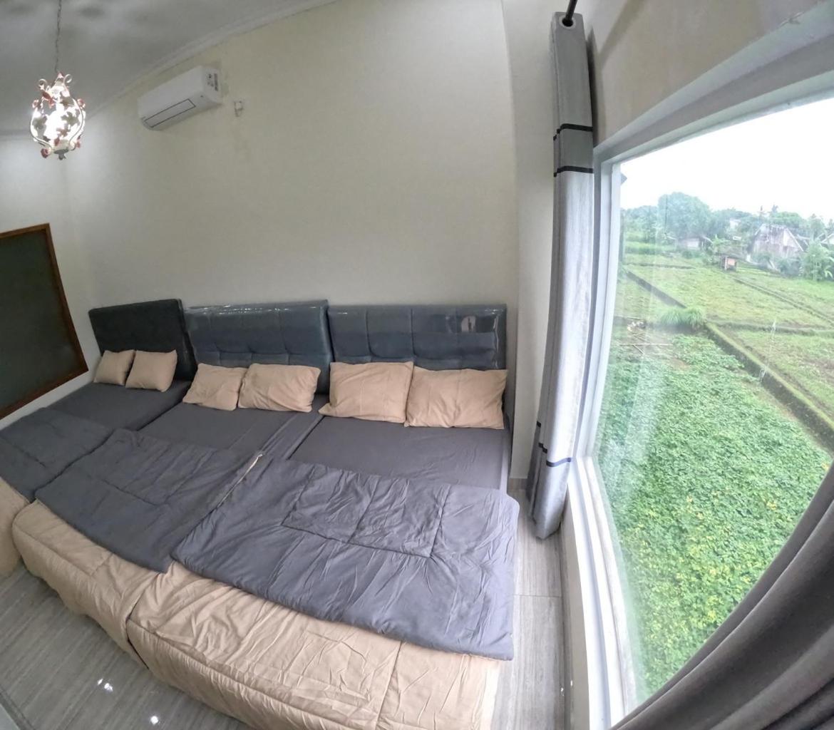 Villa photo 1
