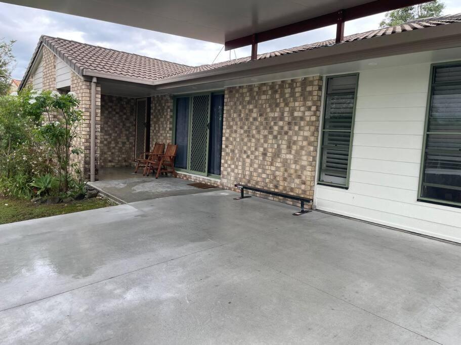 Four-Bedroom House photo 3