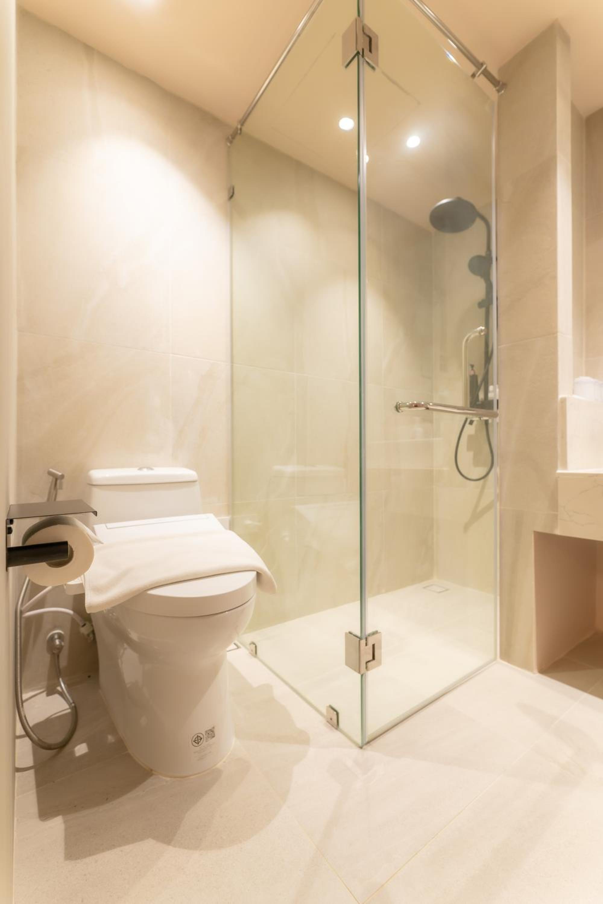 Suite Mountain View with Bathtub - Photo 4