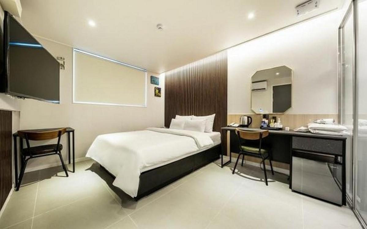 Deluxe Double Room - Photo 4