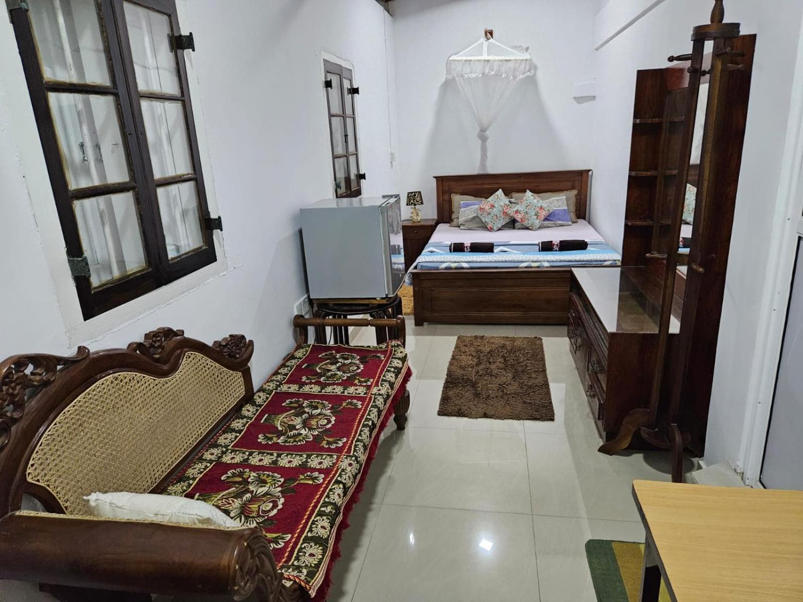 Standard Triple Room with Sea View
