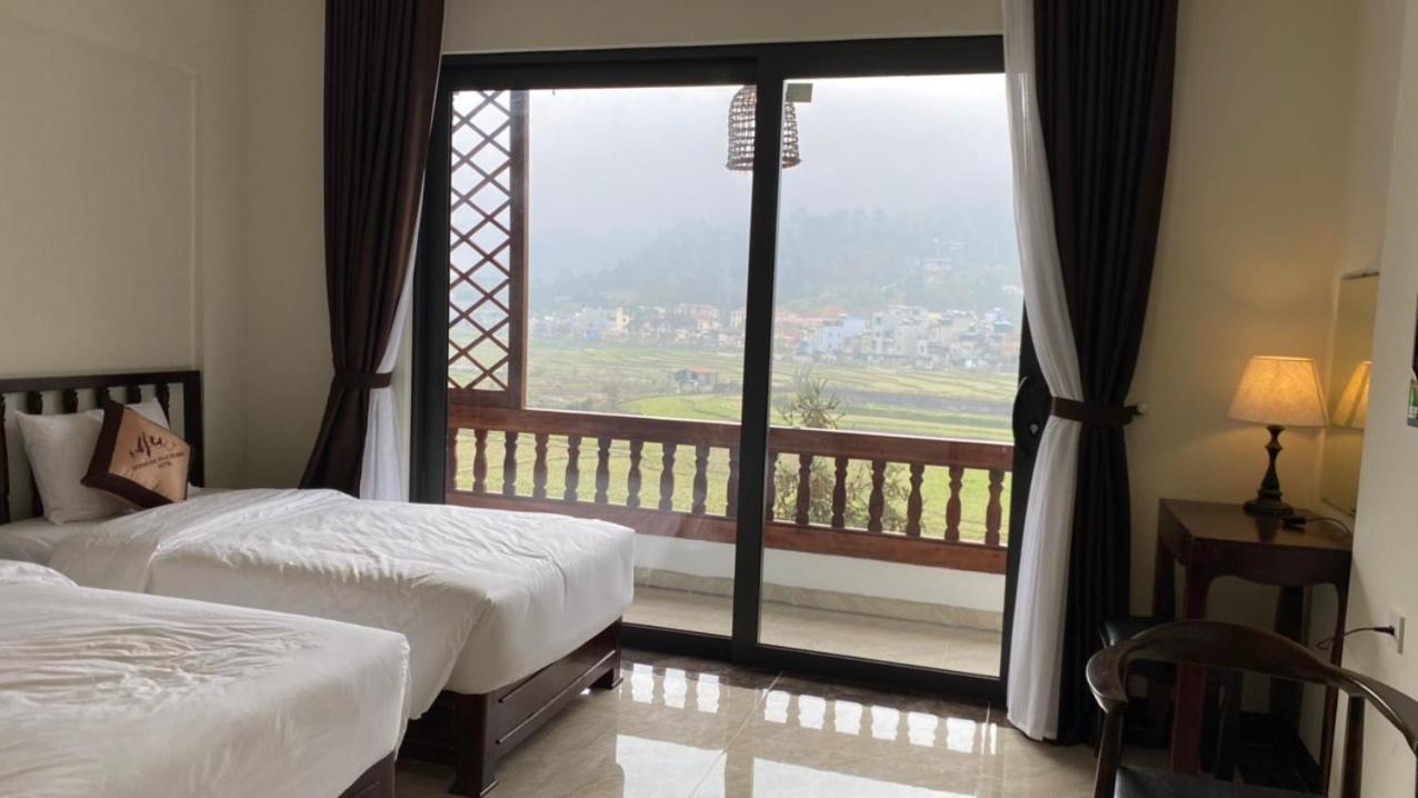 Triple Room with Balcony