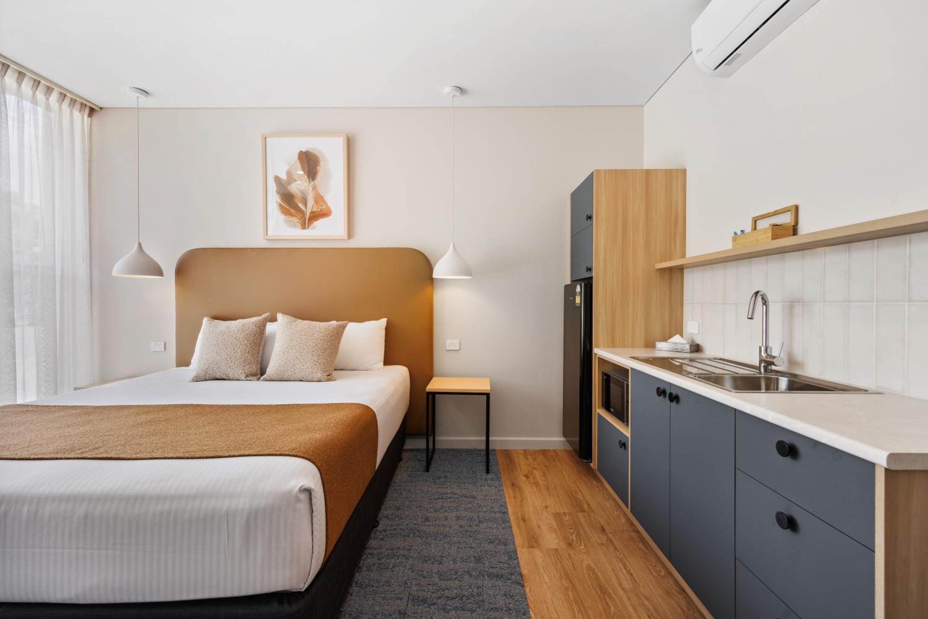 King Executive Suite