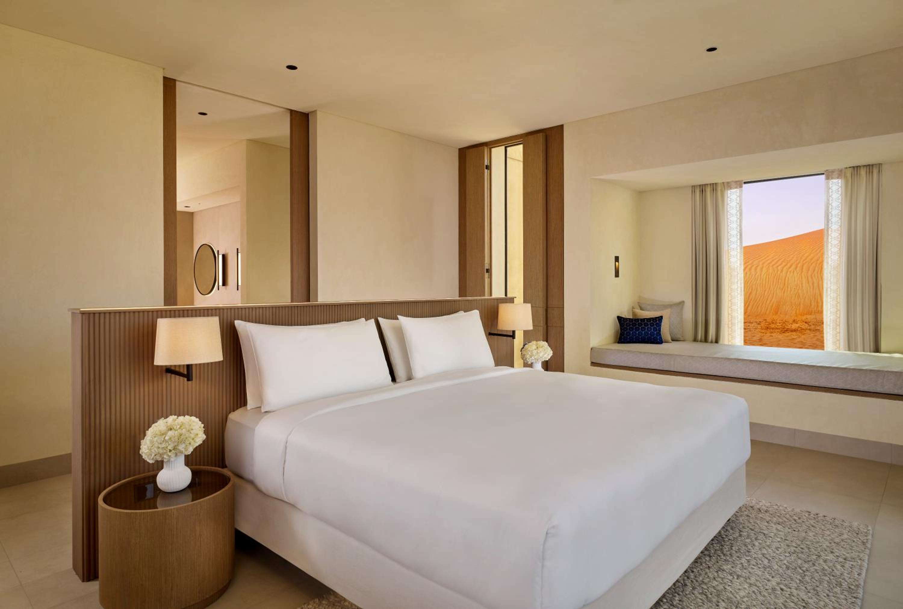 Sunrise Signature Pool, 2 Bedroom Villa with Private Pool & Fitness Studio, Complimentary Mini-bar and Butler Service photo 3