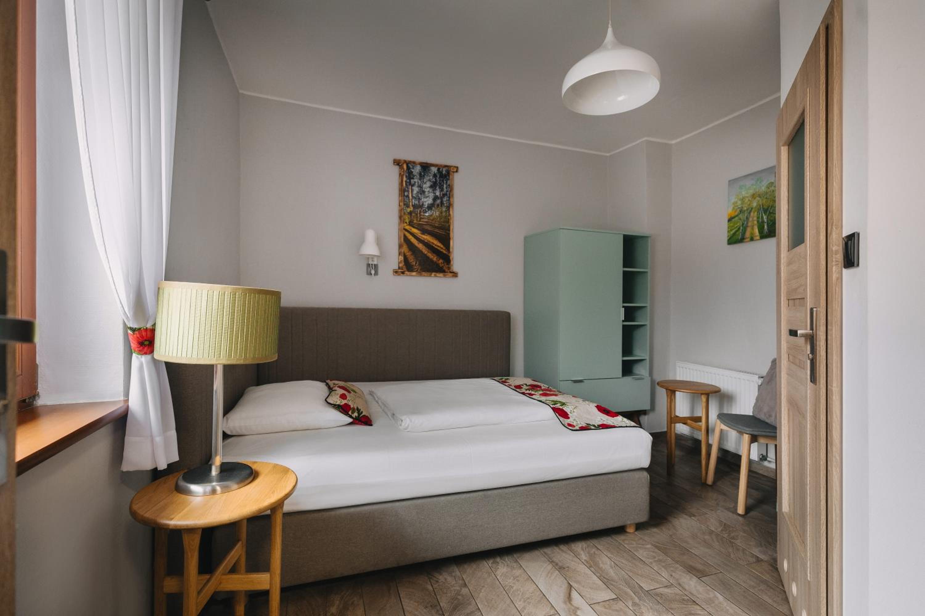 Double Room - Photo 18