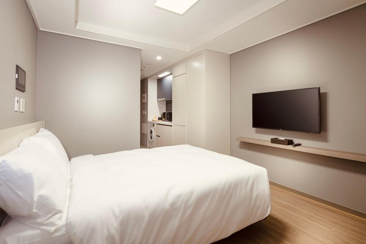 Deluxe Double Room - Photo 2