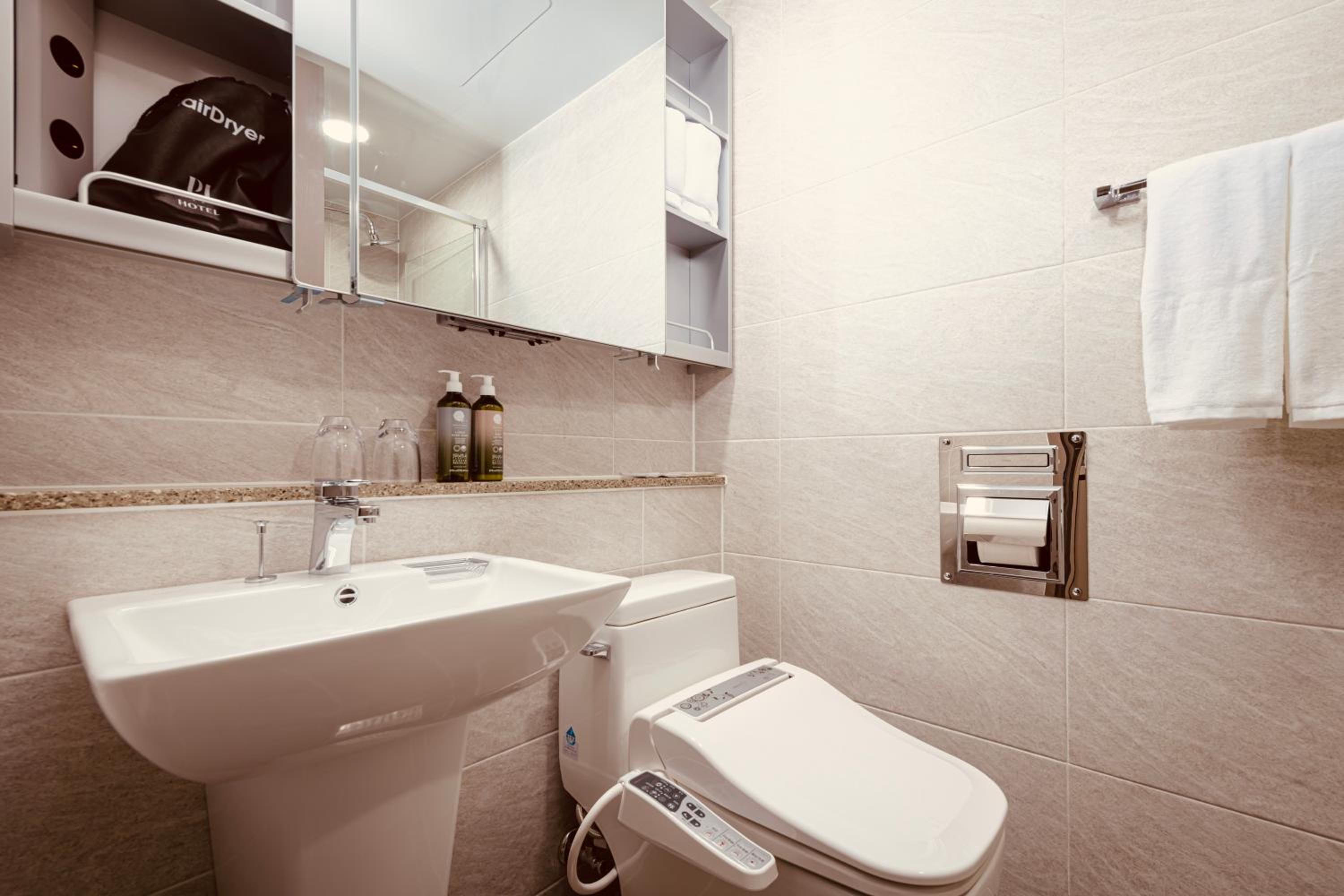 Deluxe Double Room - Photo 6