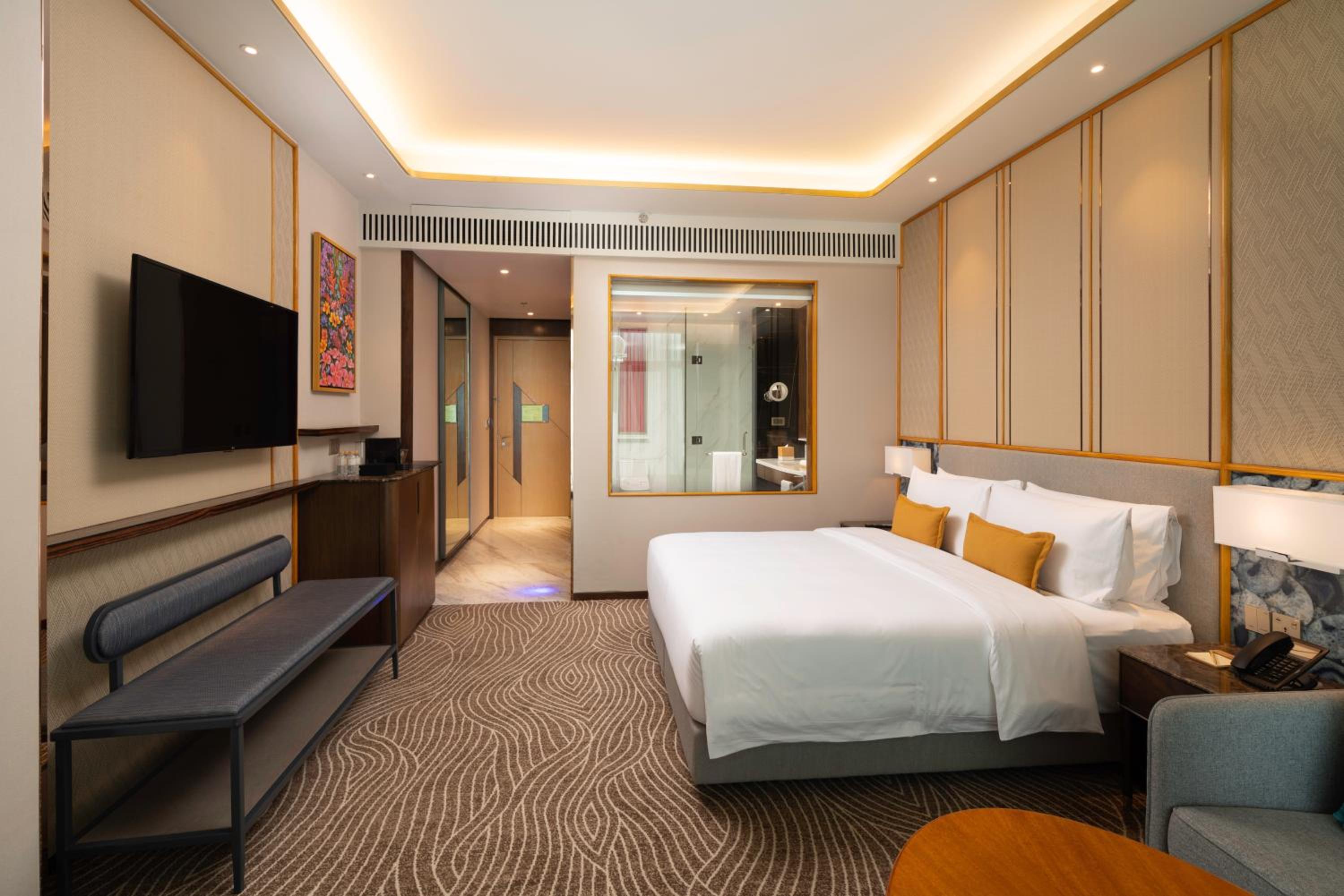 Deluxe King Room photo