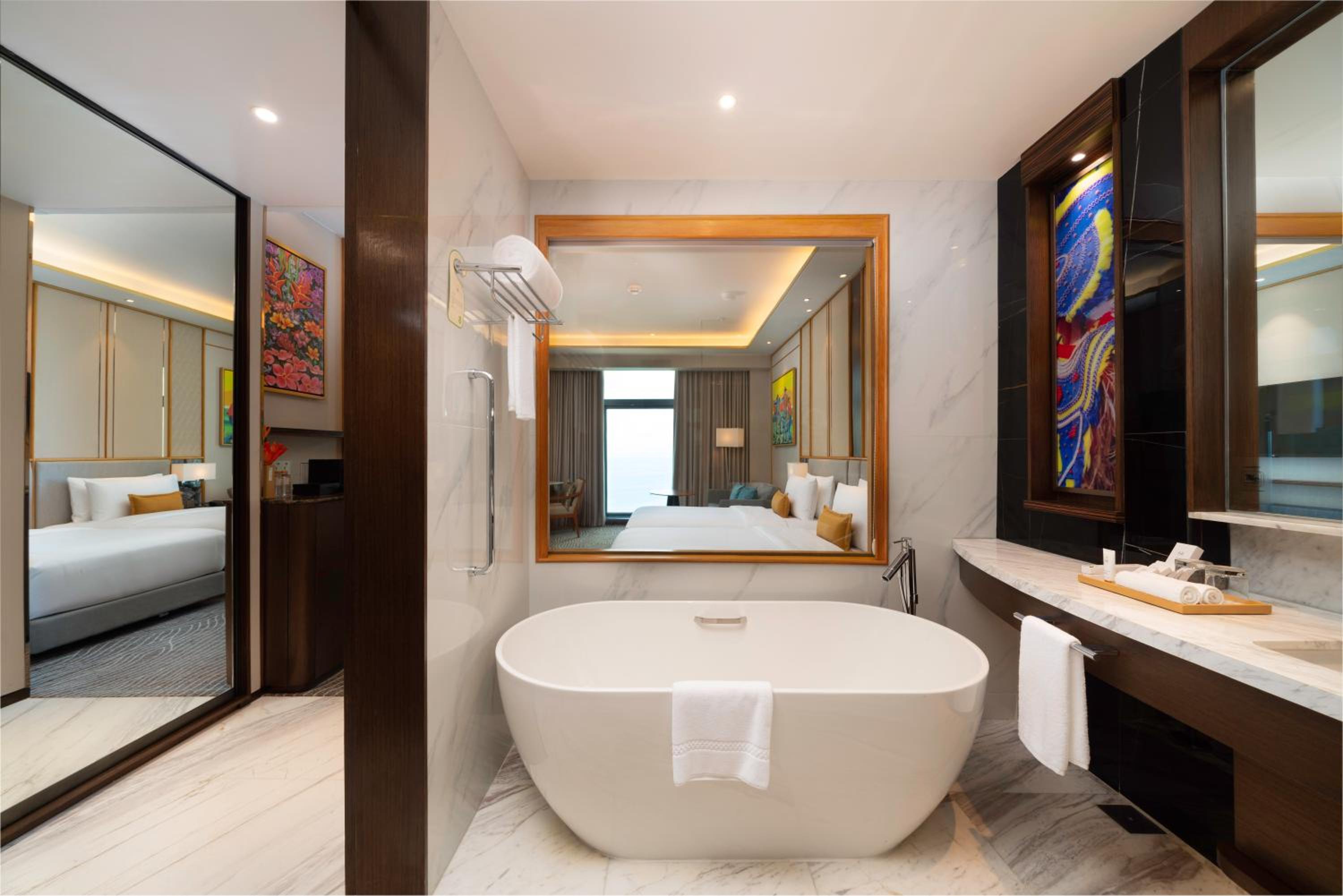 Deluxe Twin Room with Sea View