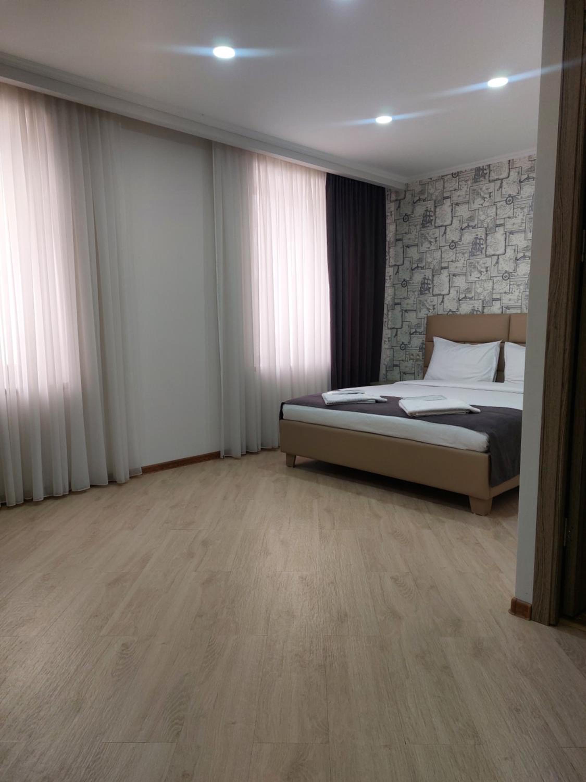 Large Double Room