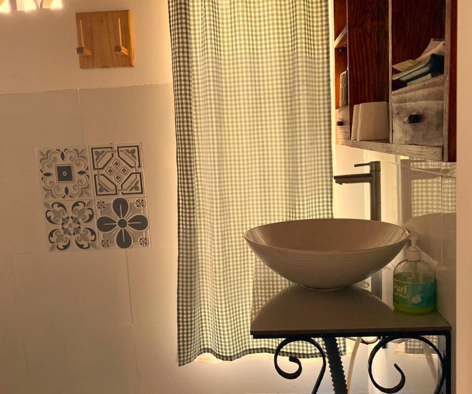 Large Single Room photo 2