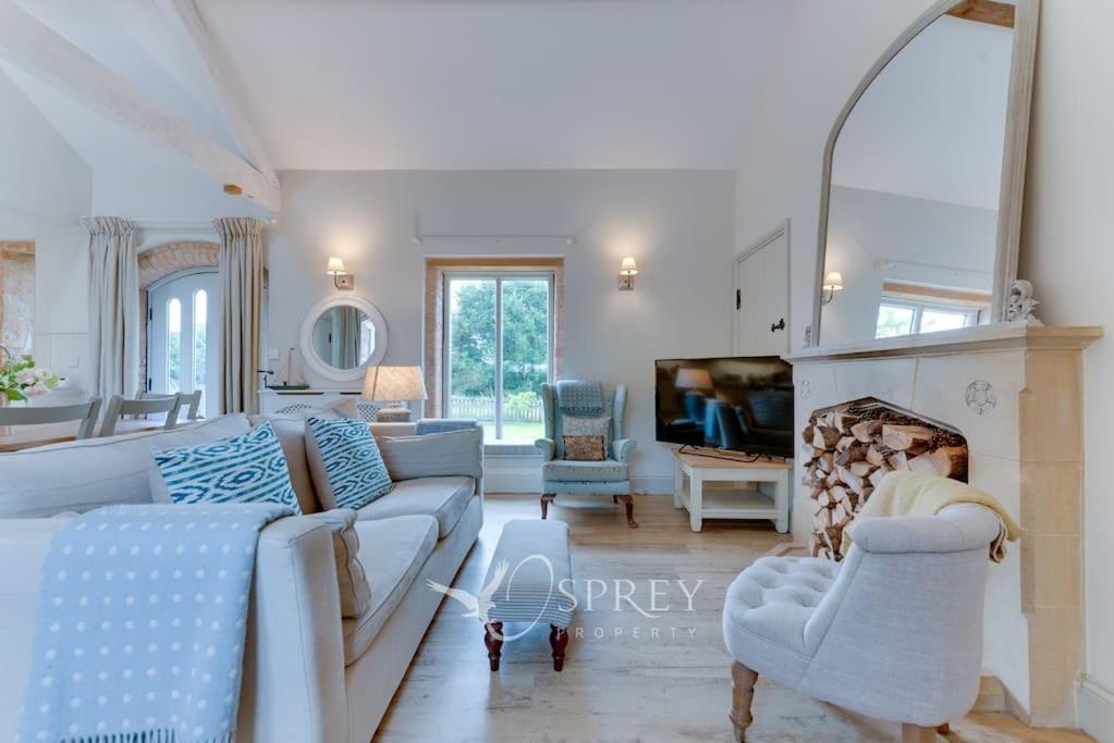 One-Bedroom House photo 2
