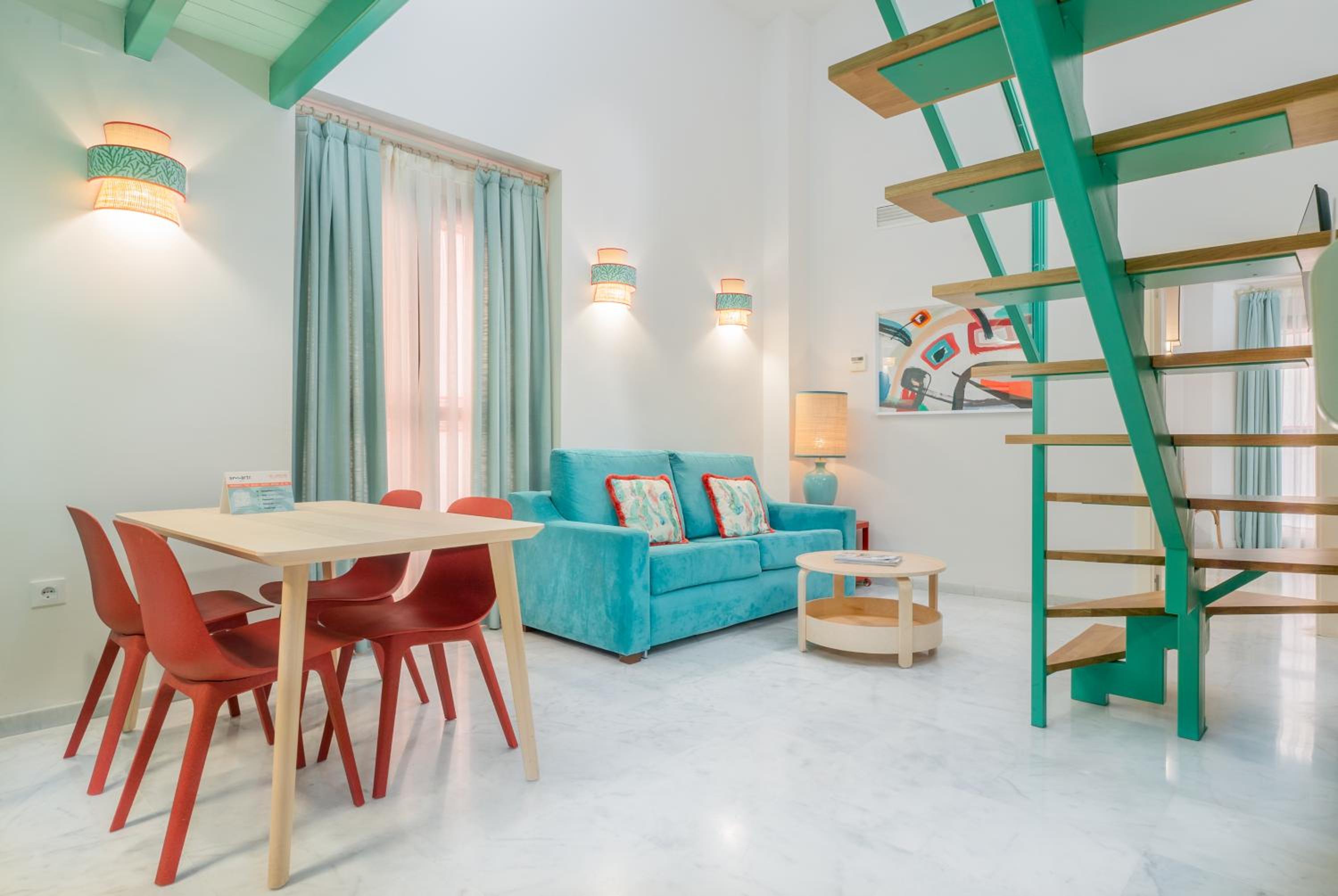 Duplex Apartment - Photo 8