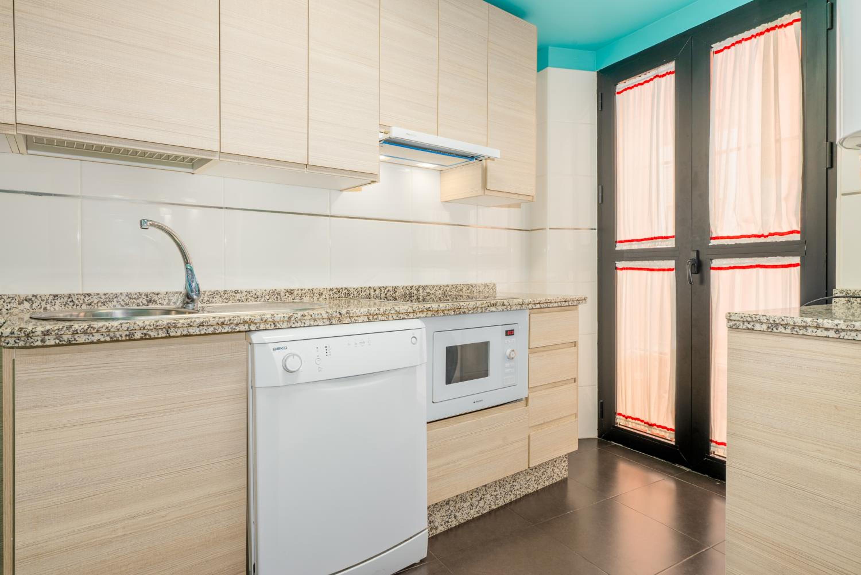 Duplex Apartment - Photo 7
