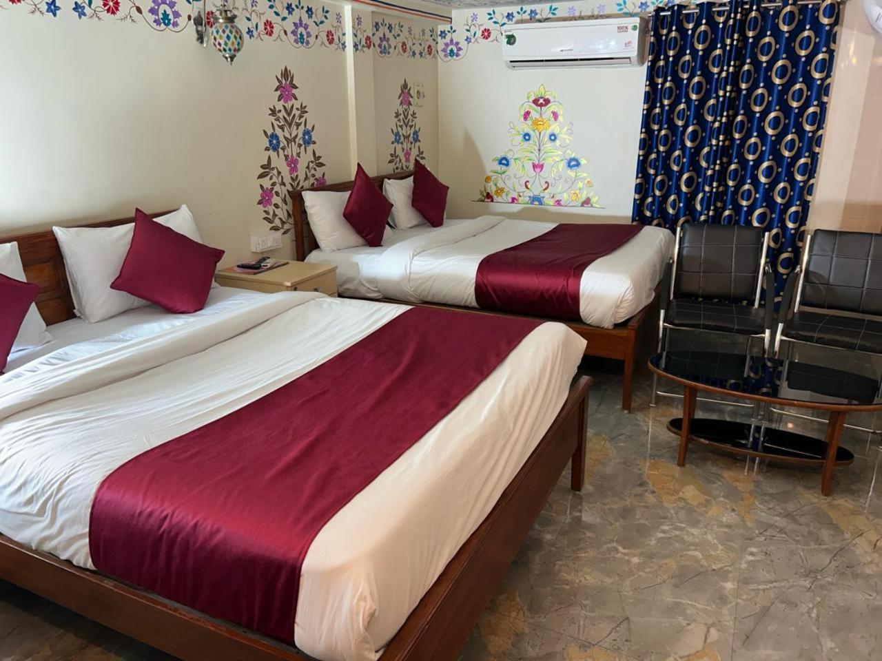 Standard Quadruple Room