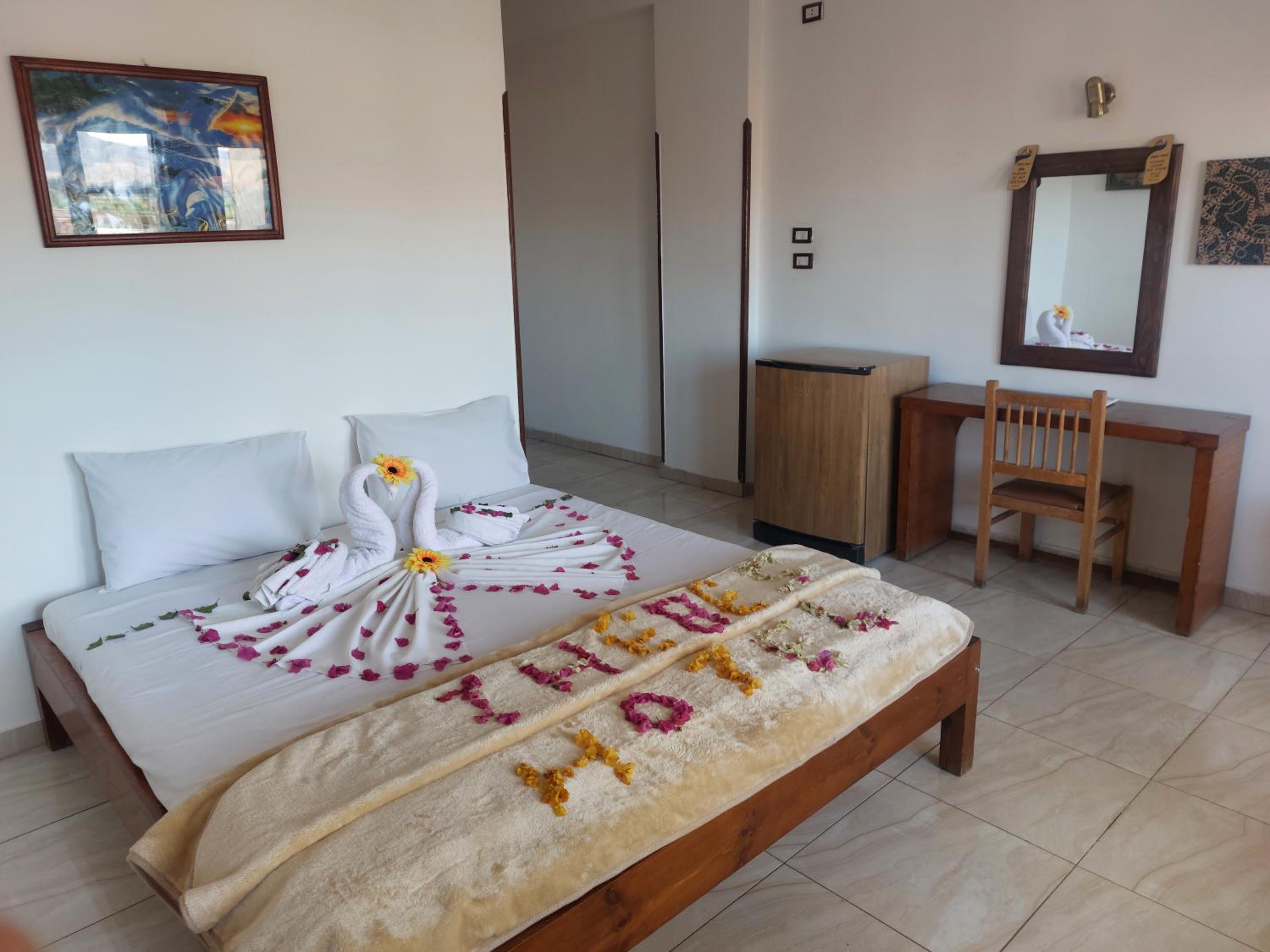 Double Room with Garden View photo 3