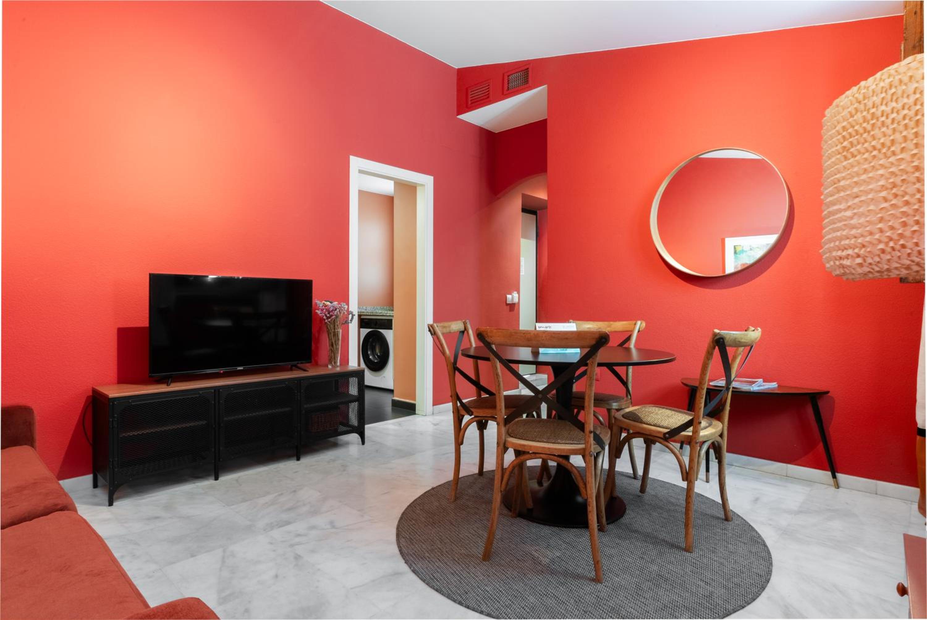 Two-Bedroom Apartment - Photo 3