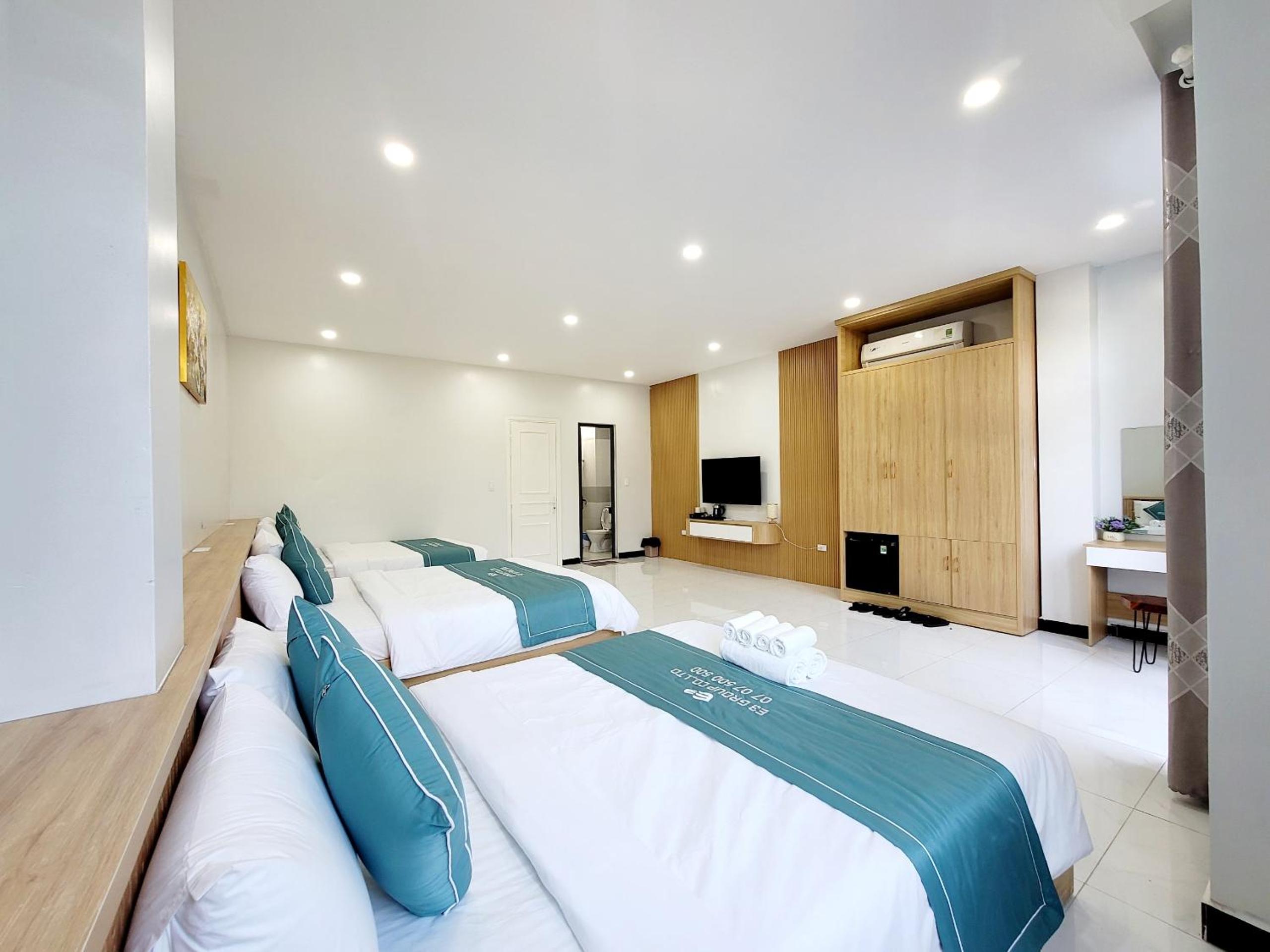 Family Suite With Balcony