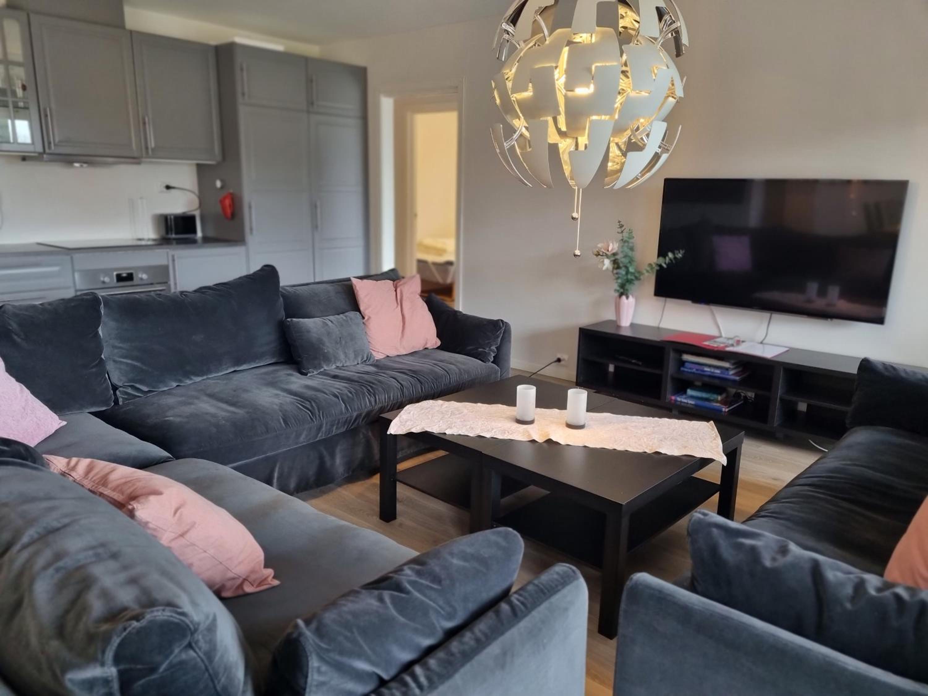 Apartment with Terrace photo 2