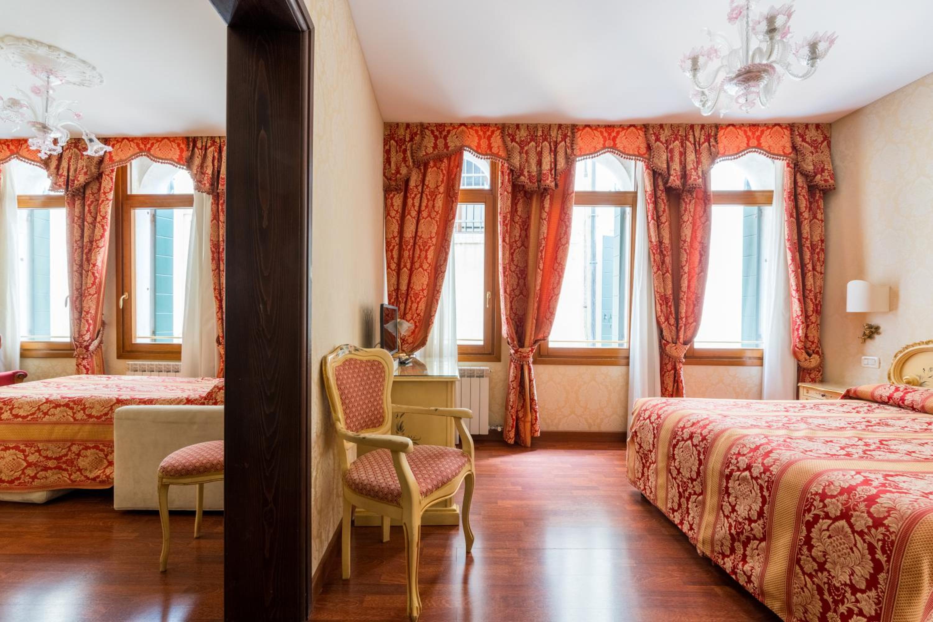 Triple Room photo 2