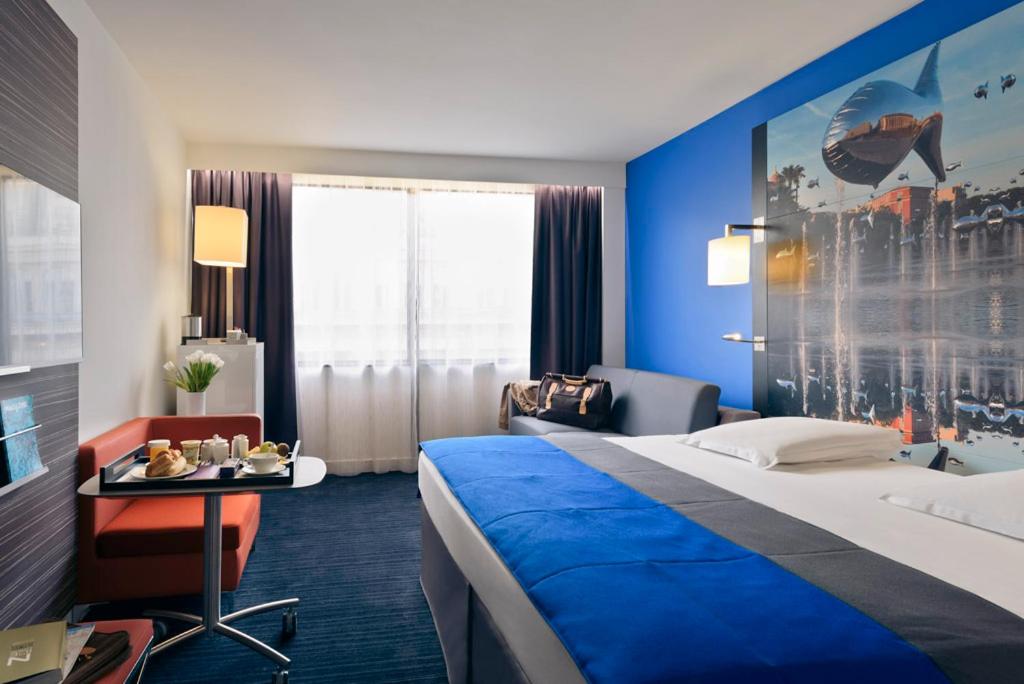 Classic Double Room with Sofa Bed