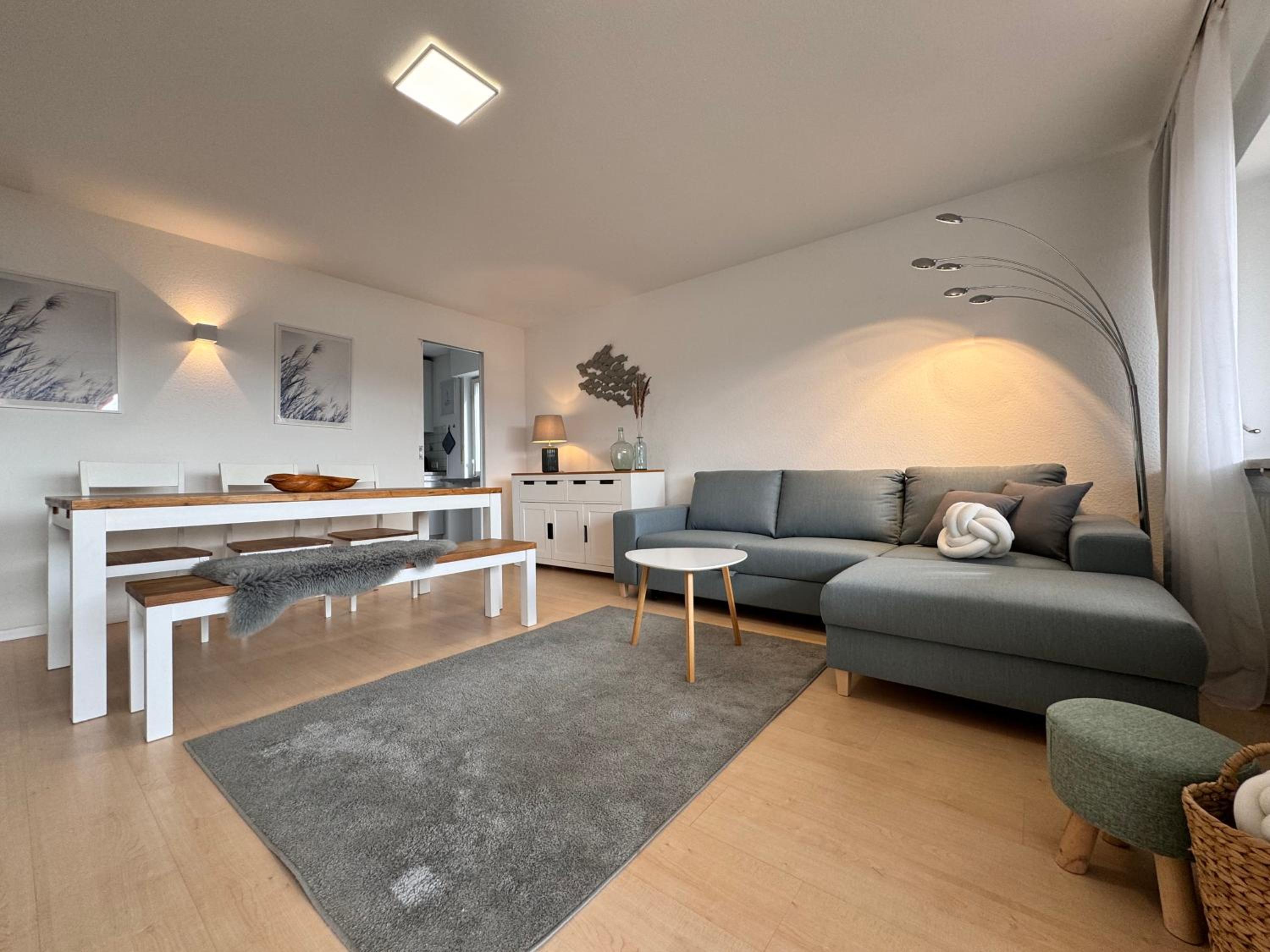 Apartment with Lake View photo 3