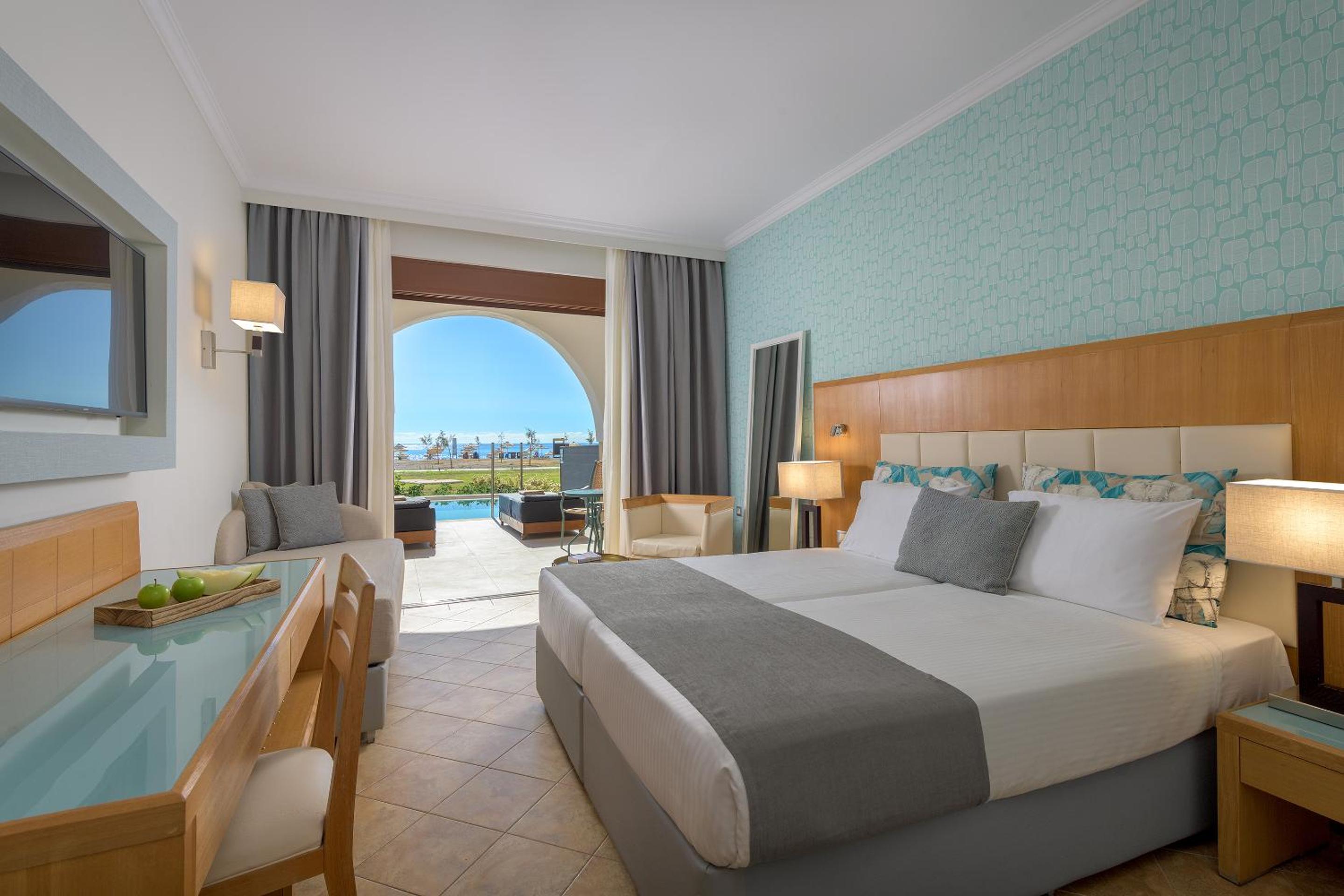 Superior Room with Private Pool Beachfront