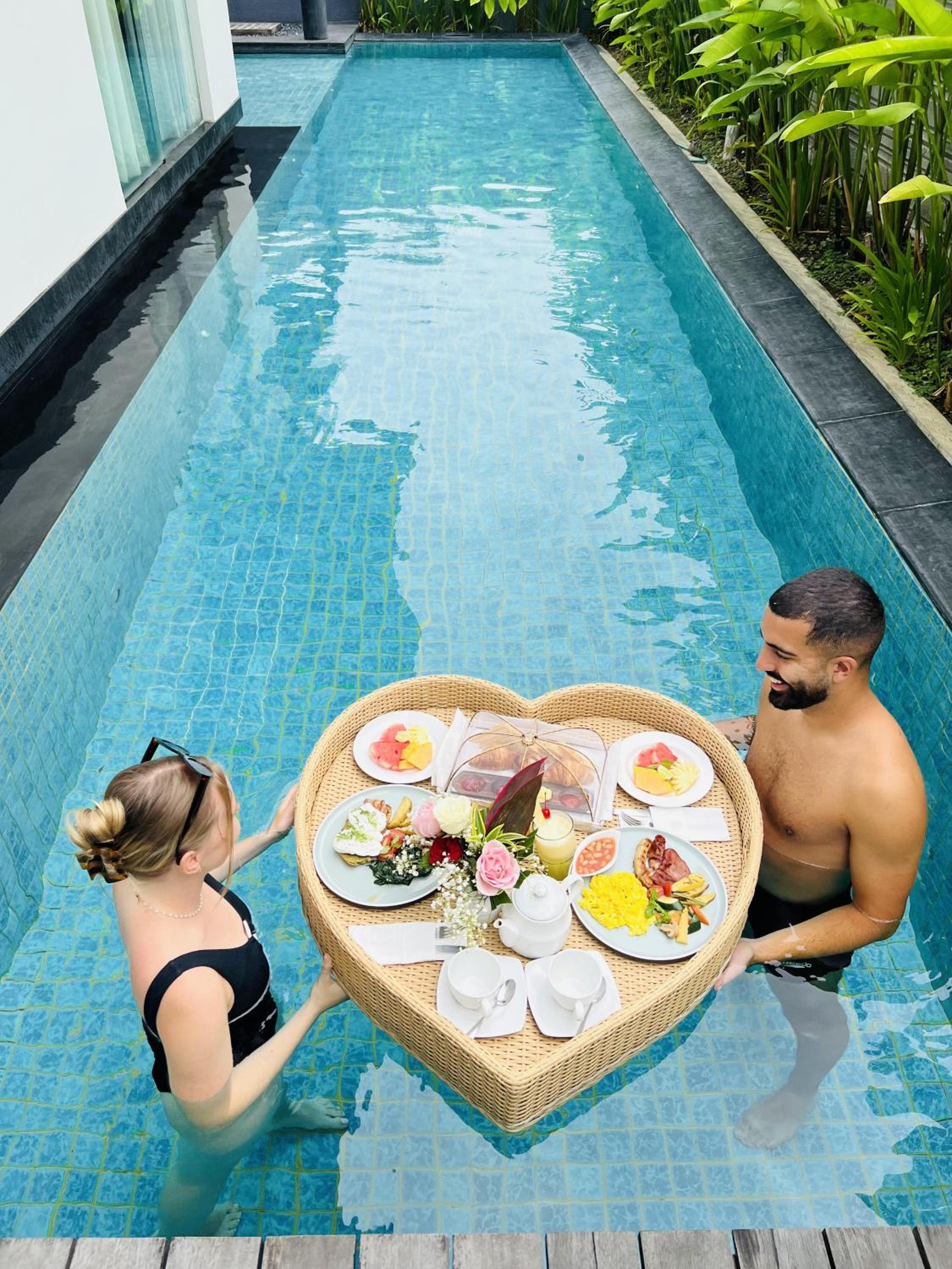 Honeymoon Package at Signature Pool Villa thumbnail 5