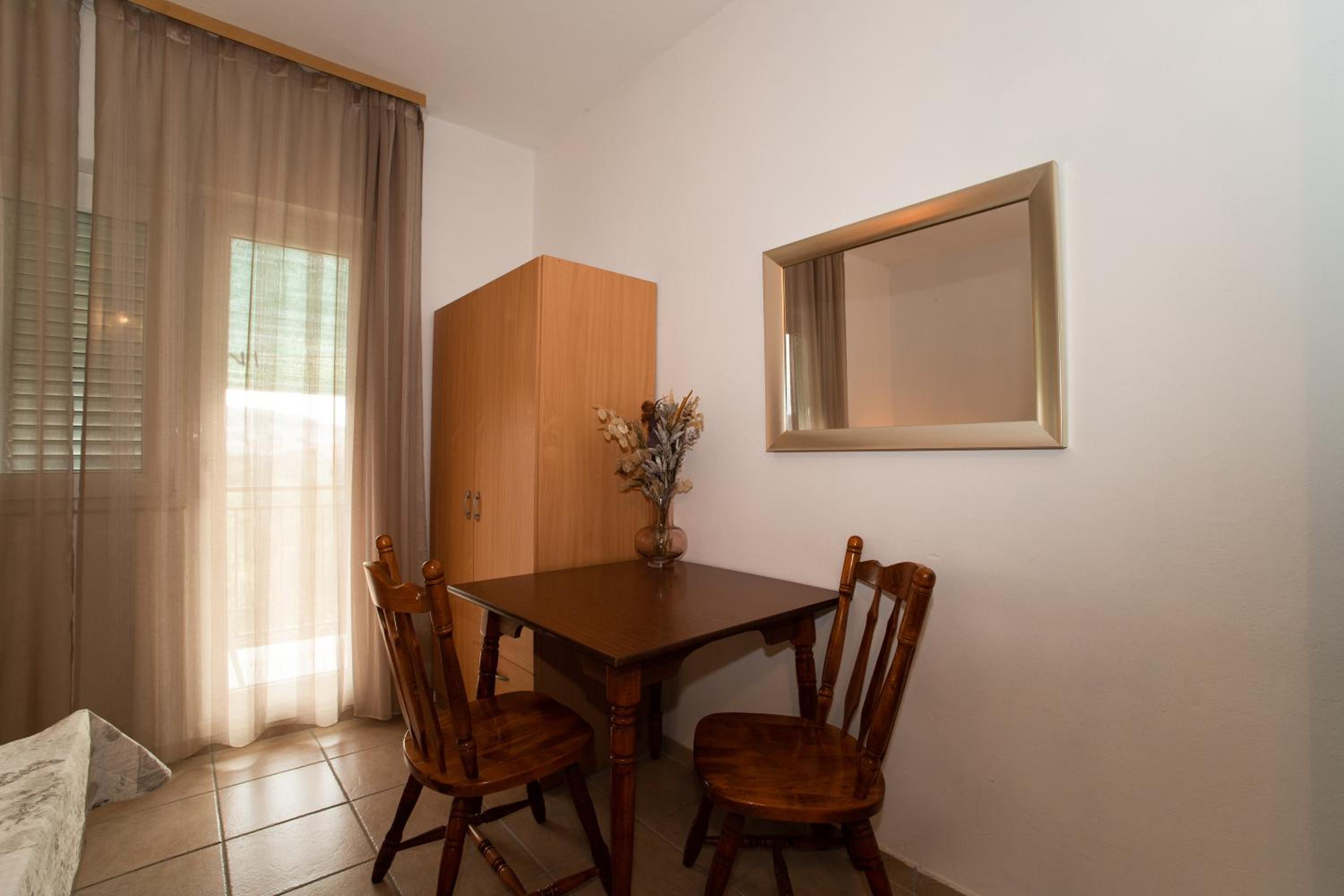 Two-Bedroom Apartment photo 3