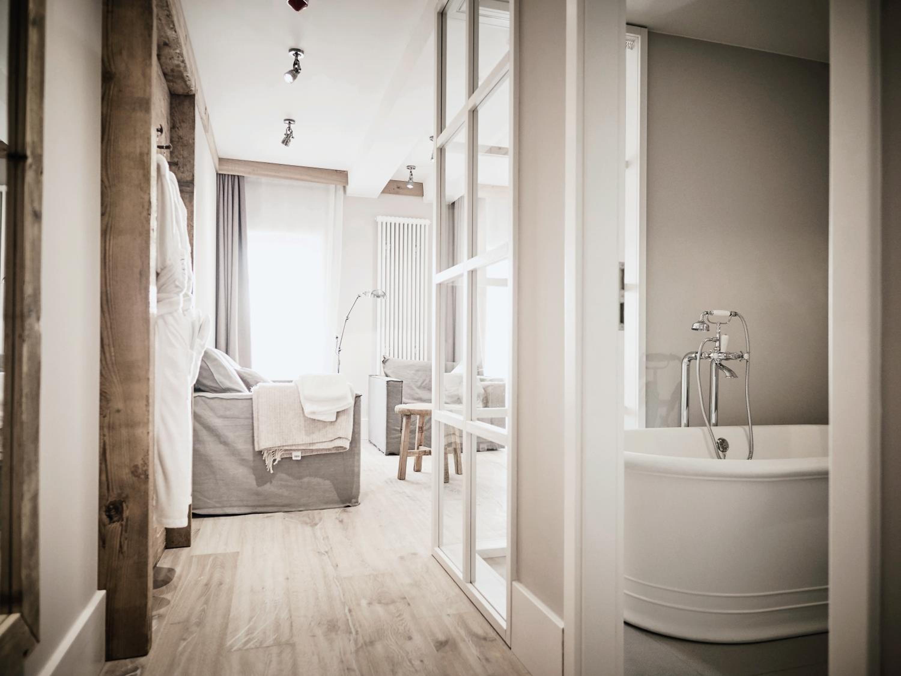 Suite with Balcony
